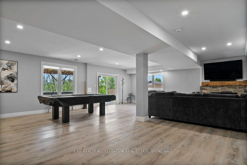 79 Hartwood Crescent Property Photo 25