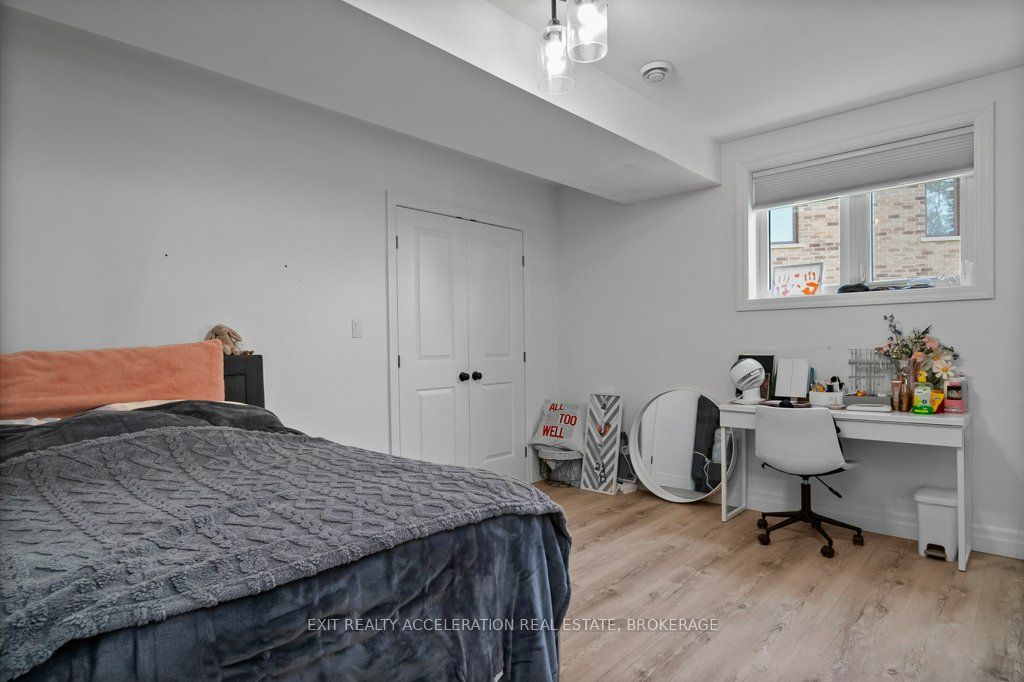 79 Hartwood Crescent Property Photo 33