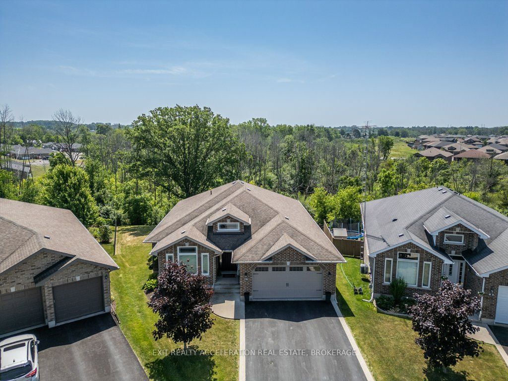 79 Hartwood Crescent Property Photo 43