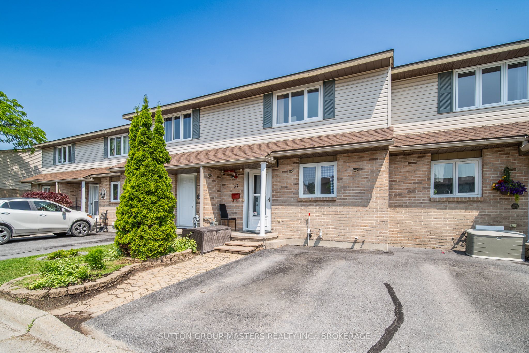 #48 - 27 Coventry Crescent