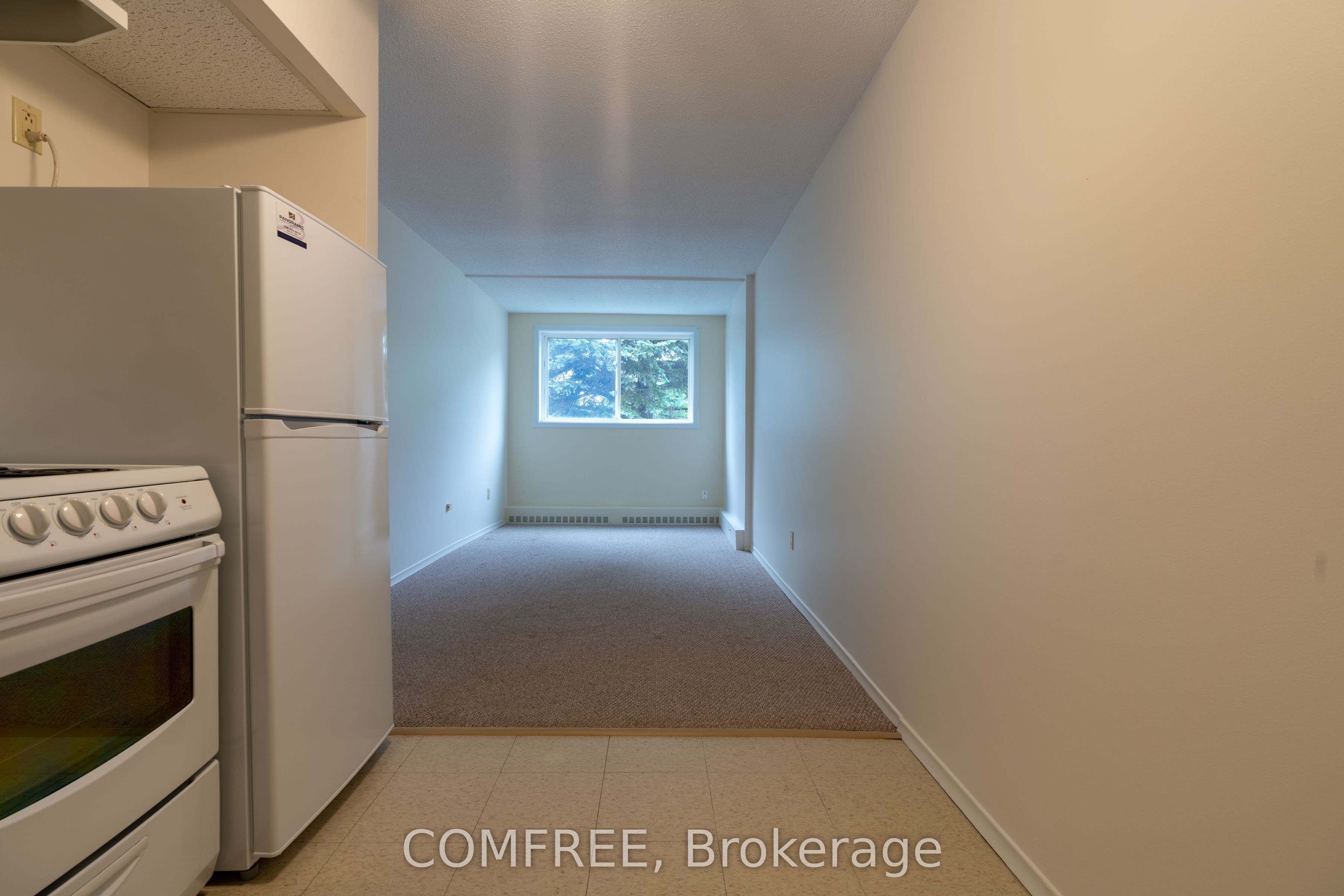 2100 Regent Street Property Photo 2