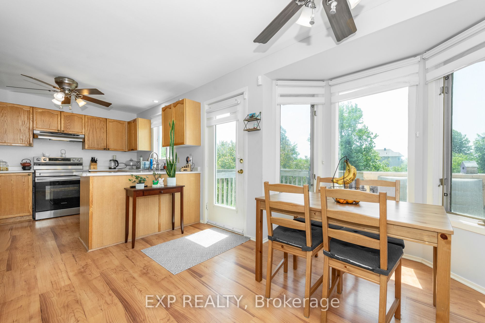 2721 Glen Street Property Photo 15