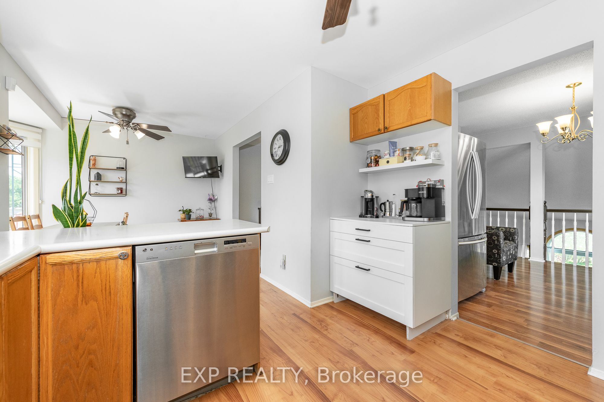 2721 Glen Street Property Photo 18