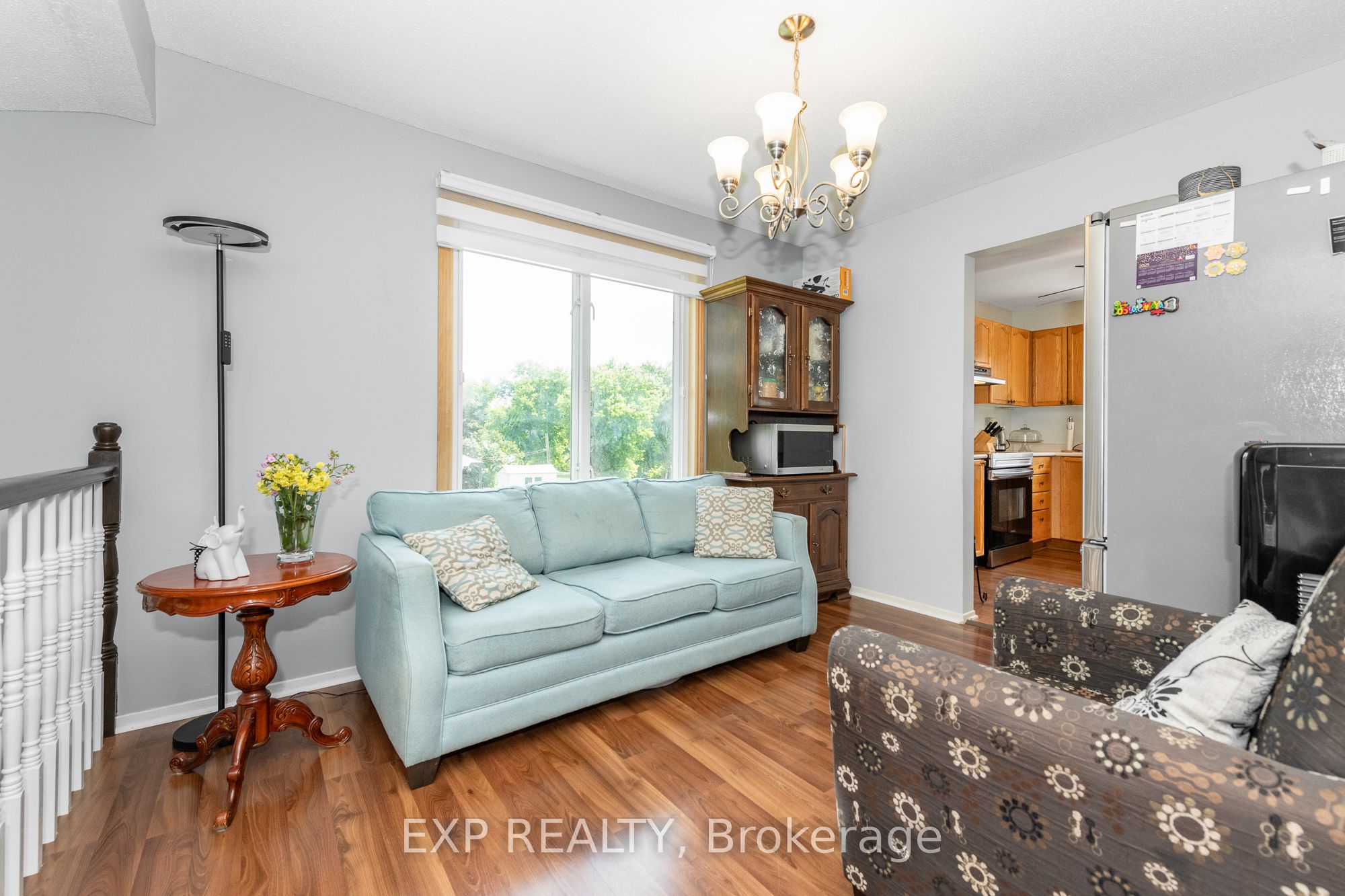 2721 Glen Street Property Photo 20