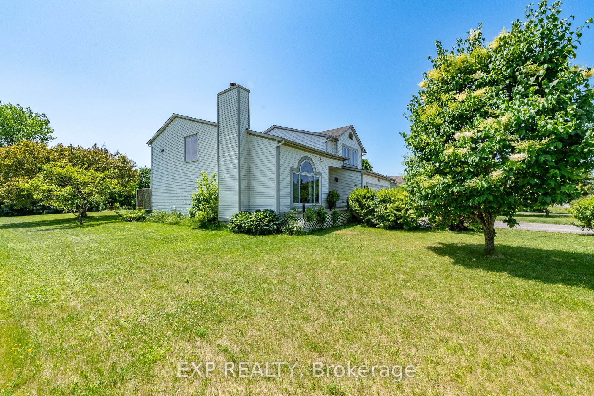 2721 Glen Street Property Photo 27
