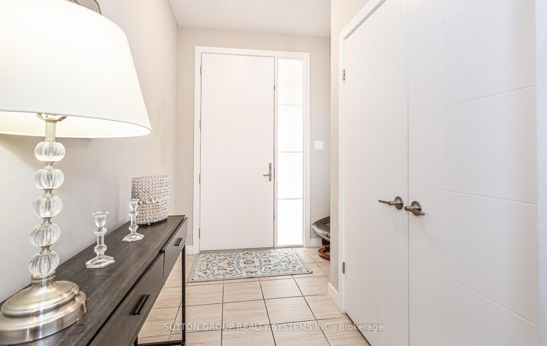 917 Robert Ferrie Drive Property Photo 4