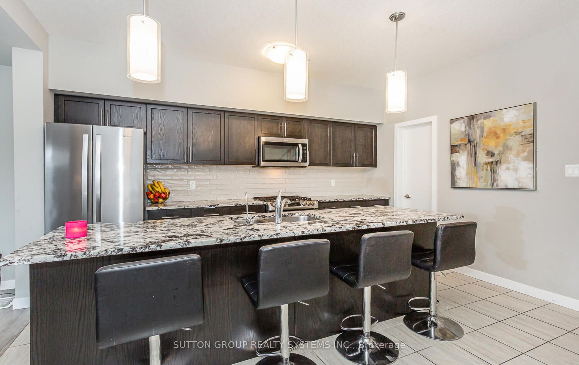 917 Robert Ferrie Drive Property Photo 11