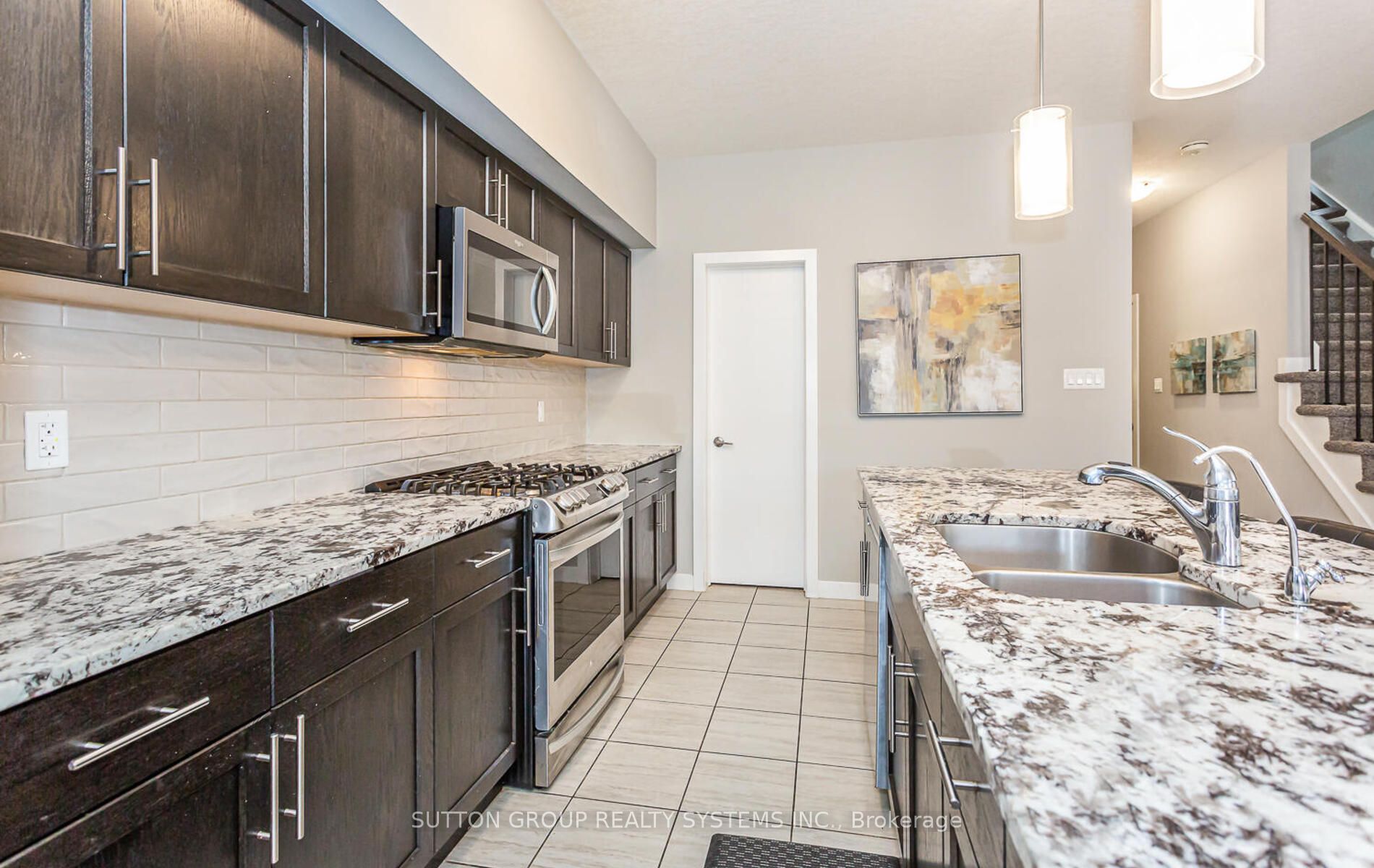 917 Robert Ferrie Drive Property Photo 14