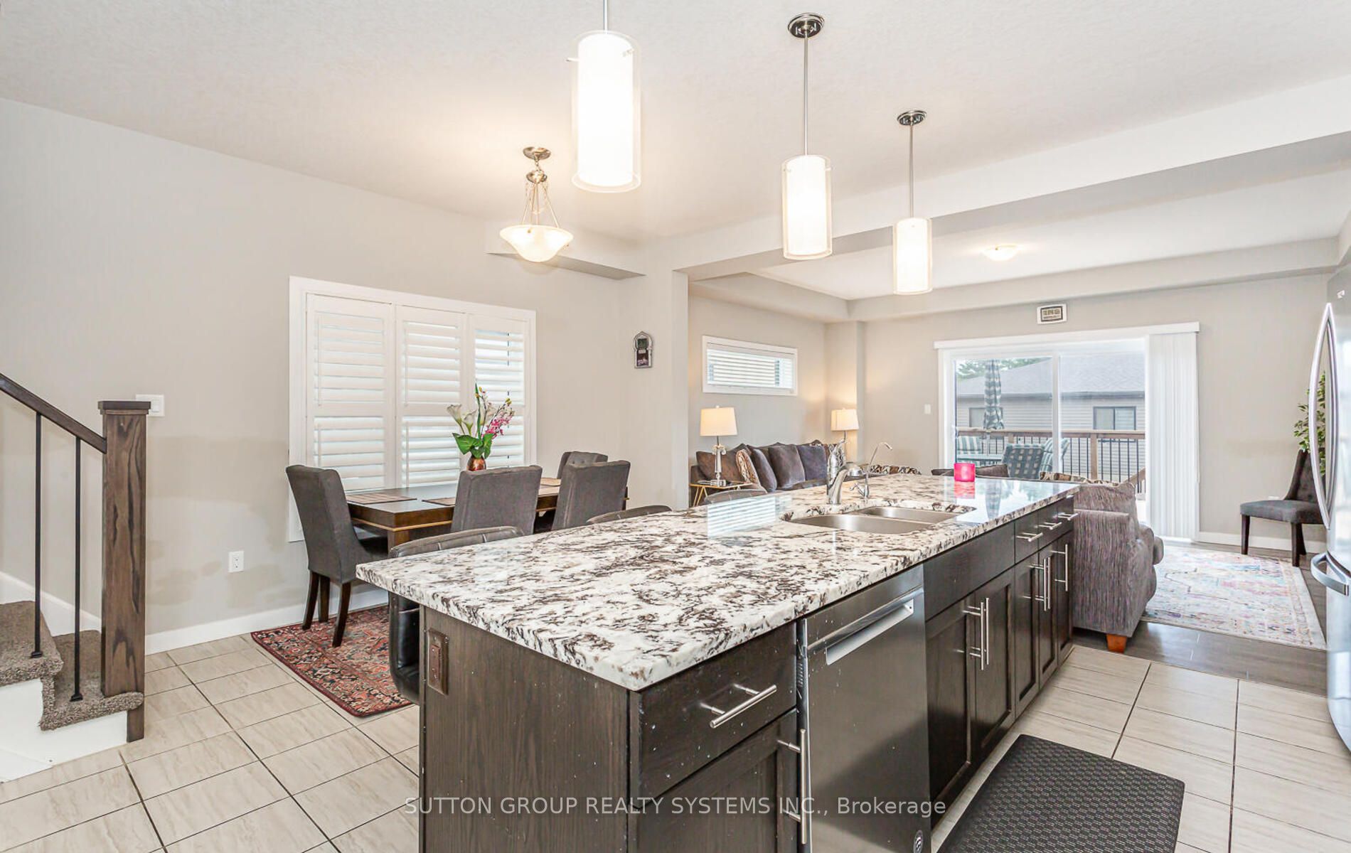 917 Robert Ferrie Drive Property Photo 16