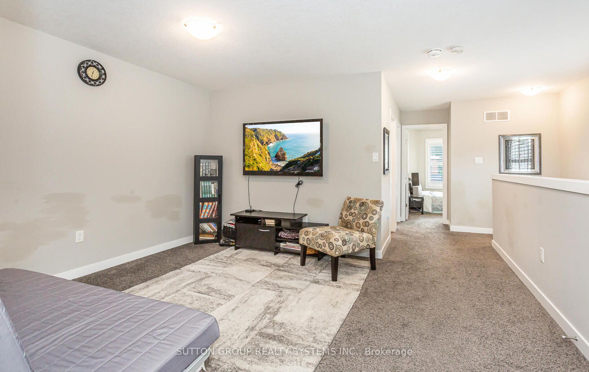 917 Robert Ferrie Drive Property Photo 20