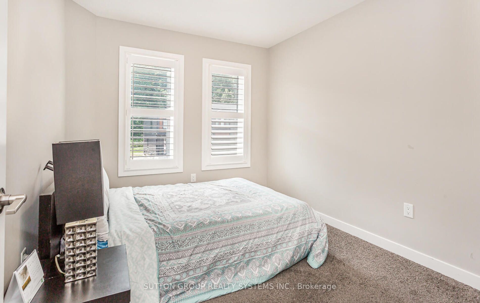 917 Robert Ferrie Drive Property Photo 25