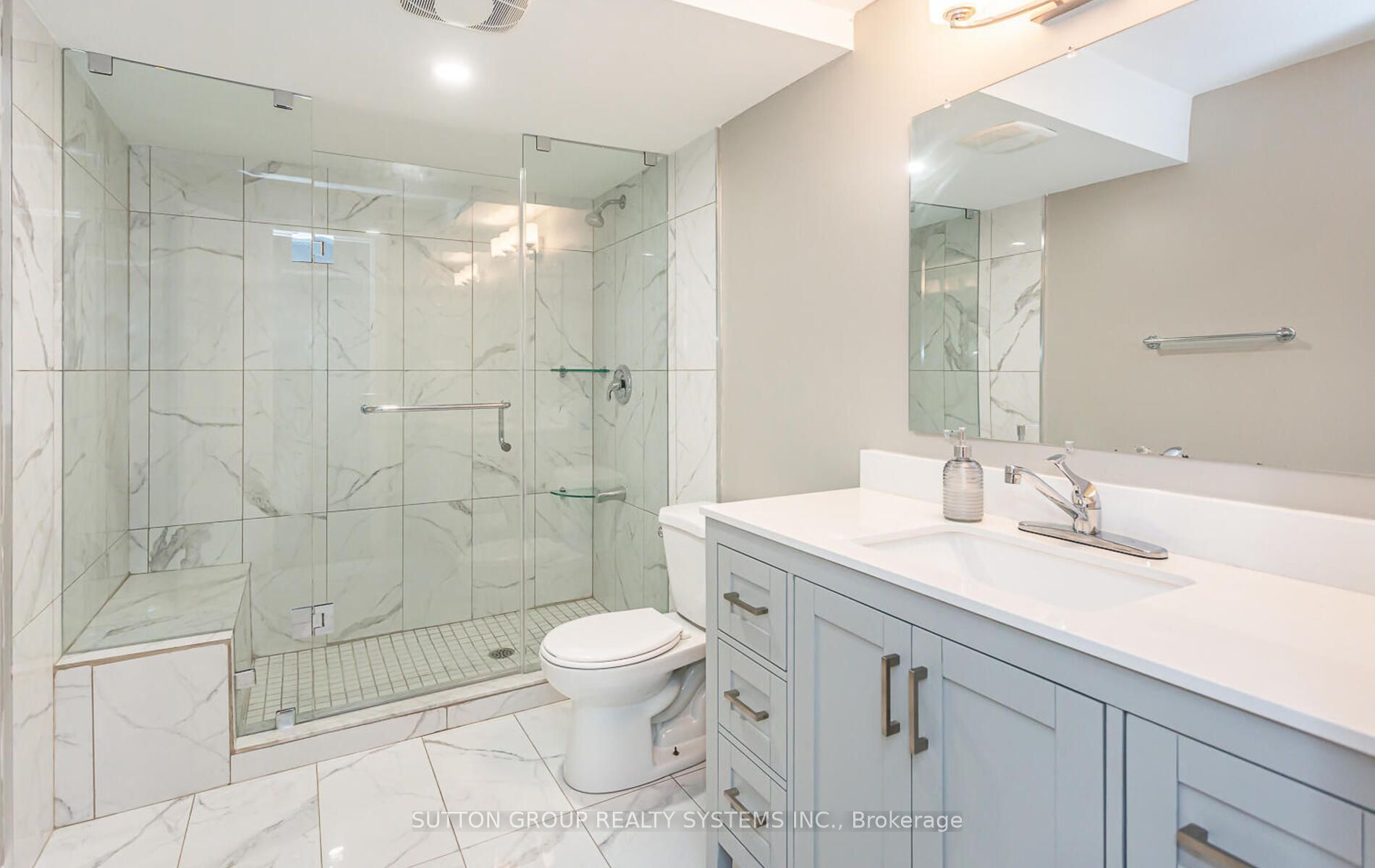 917 Robert Ferrie Drive Property Photo 33