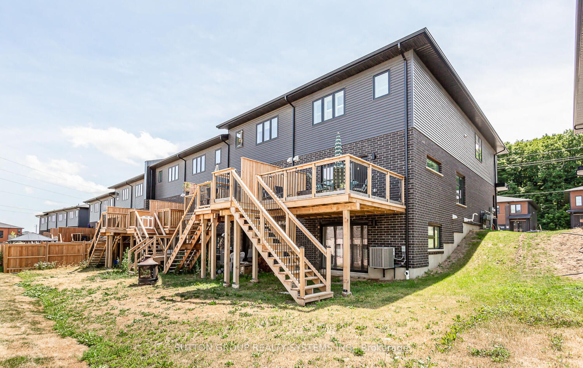 917 Robert Ferrie Drive Property Photo 36