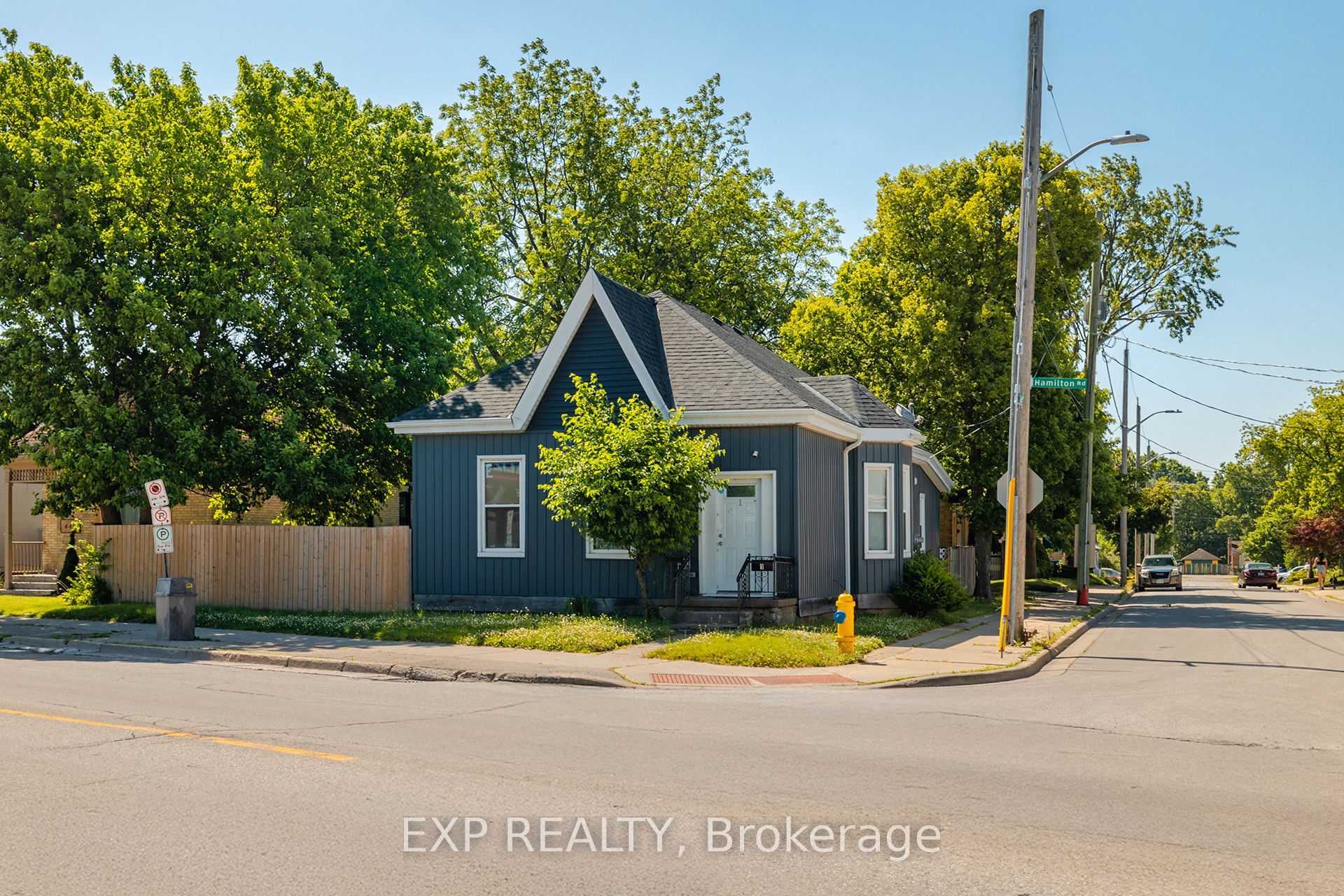 445 Hamilton Road Property Photo 1