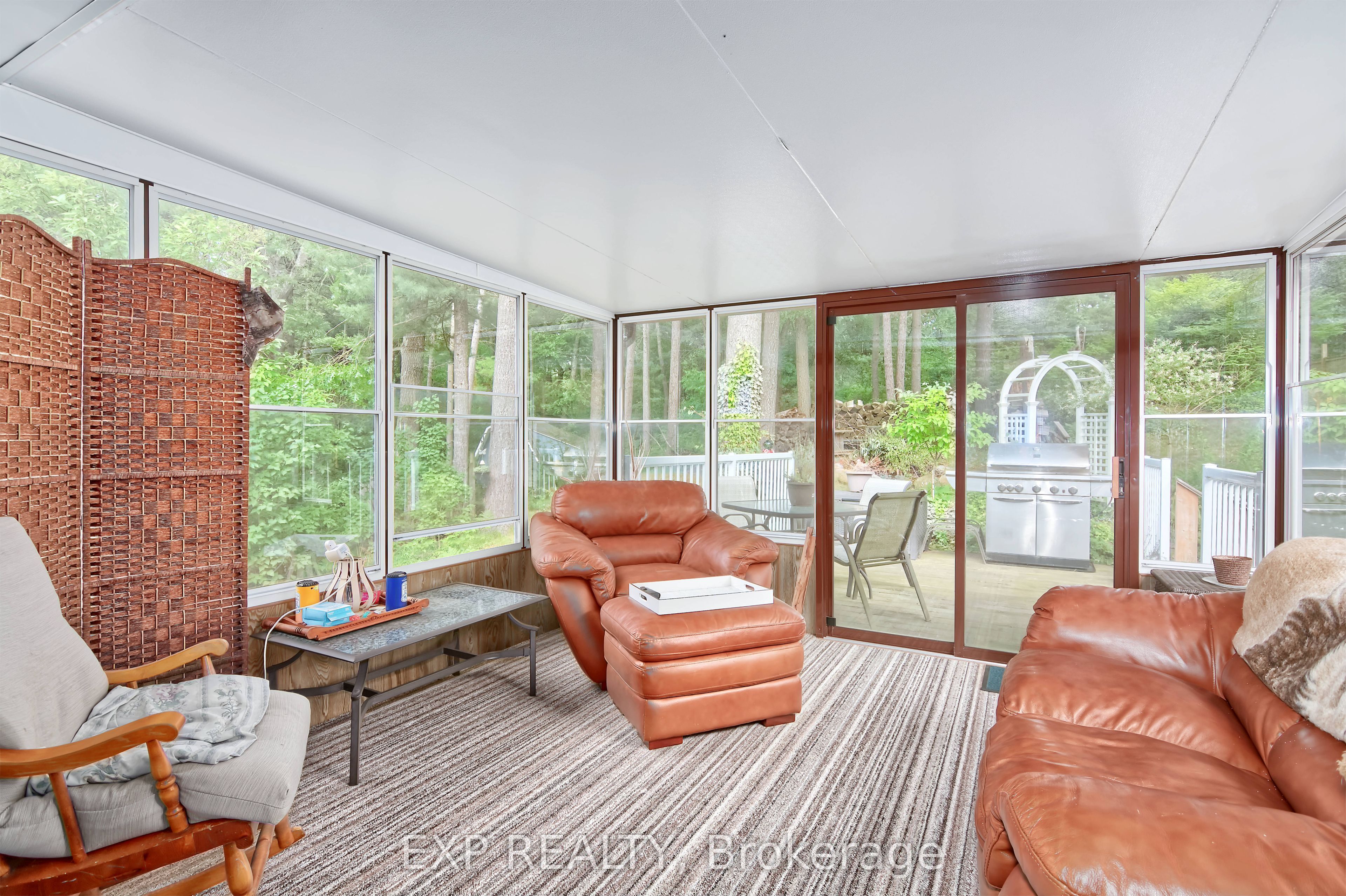 9995 Port Franks Estates Drive Property Photo 4