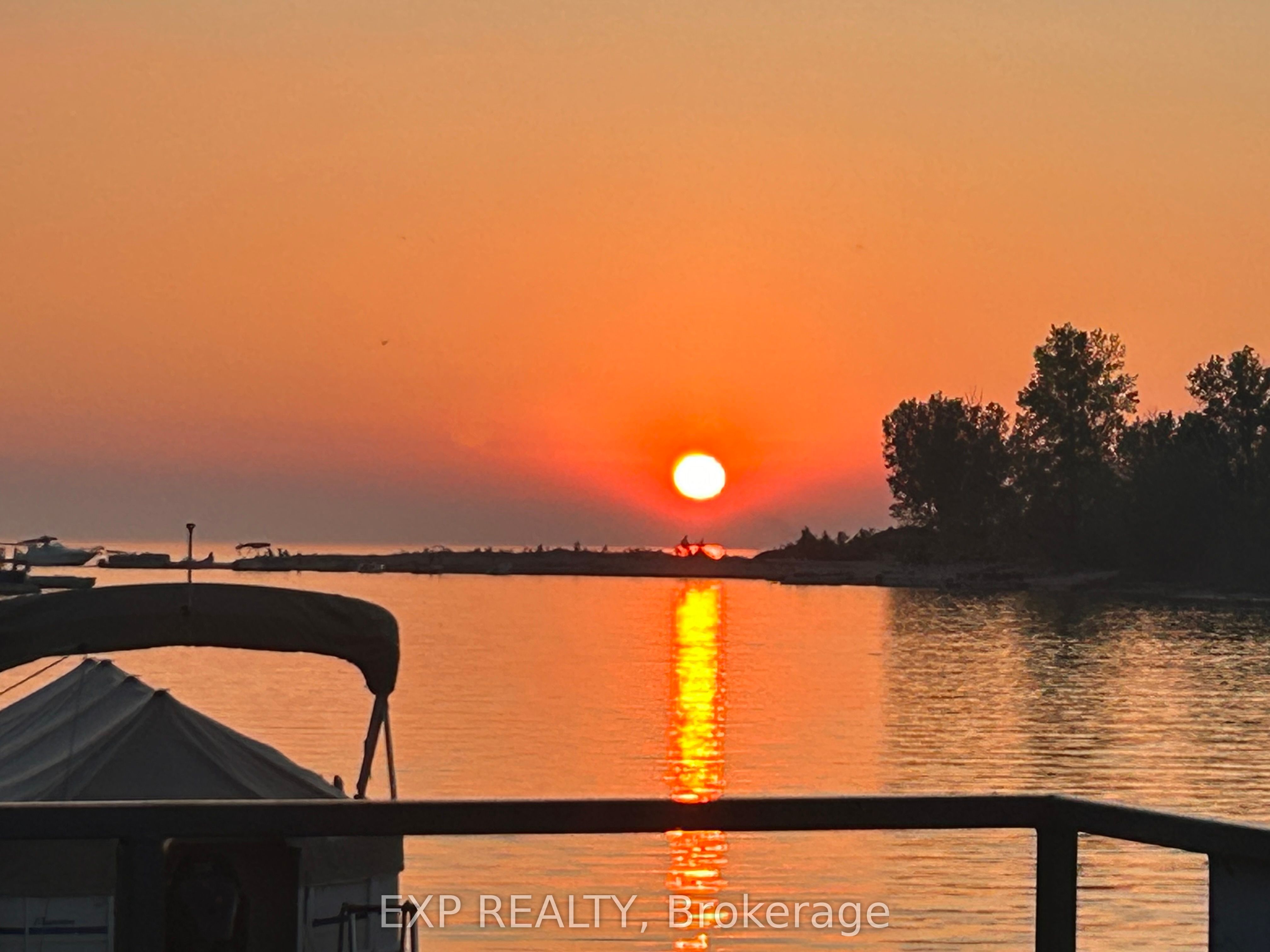 9995 Port Franks Estates Drive Property Photo 7