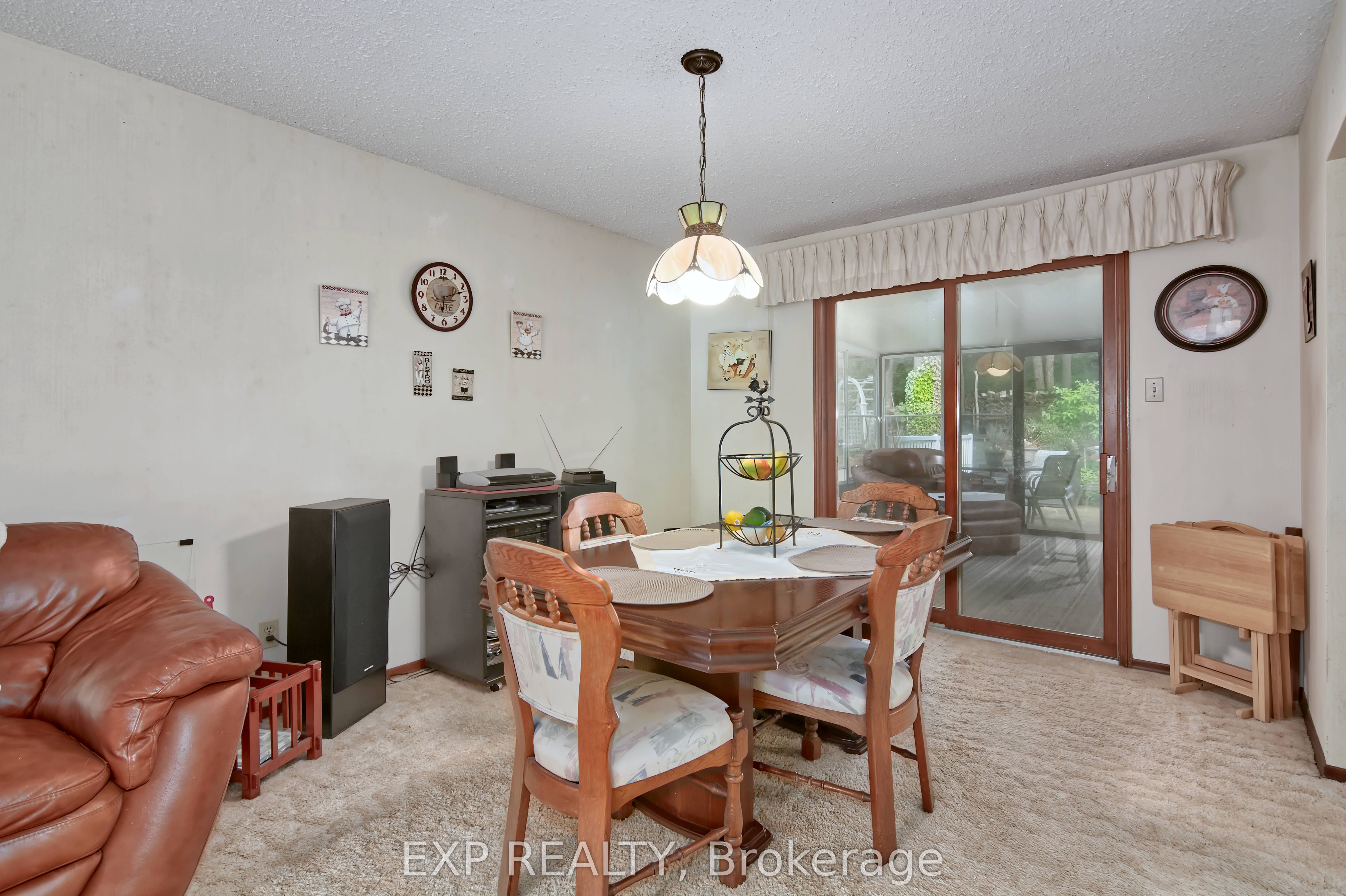 9995 Port Franks Estates Drive Property Photo 20