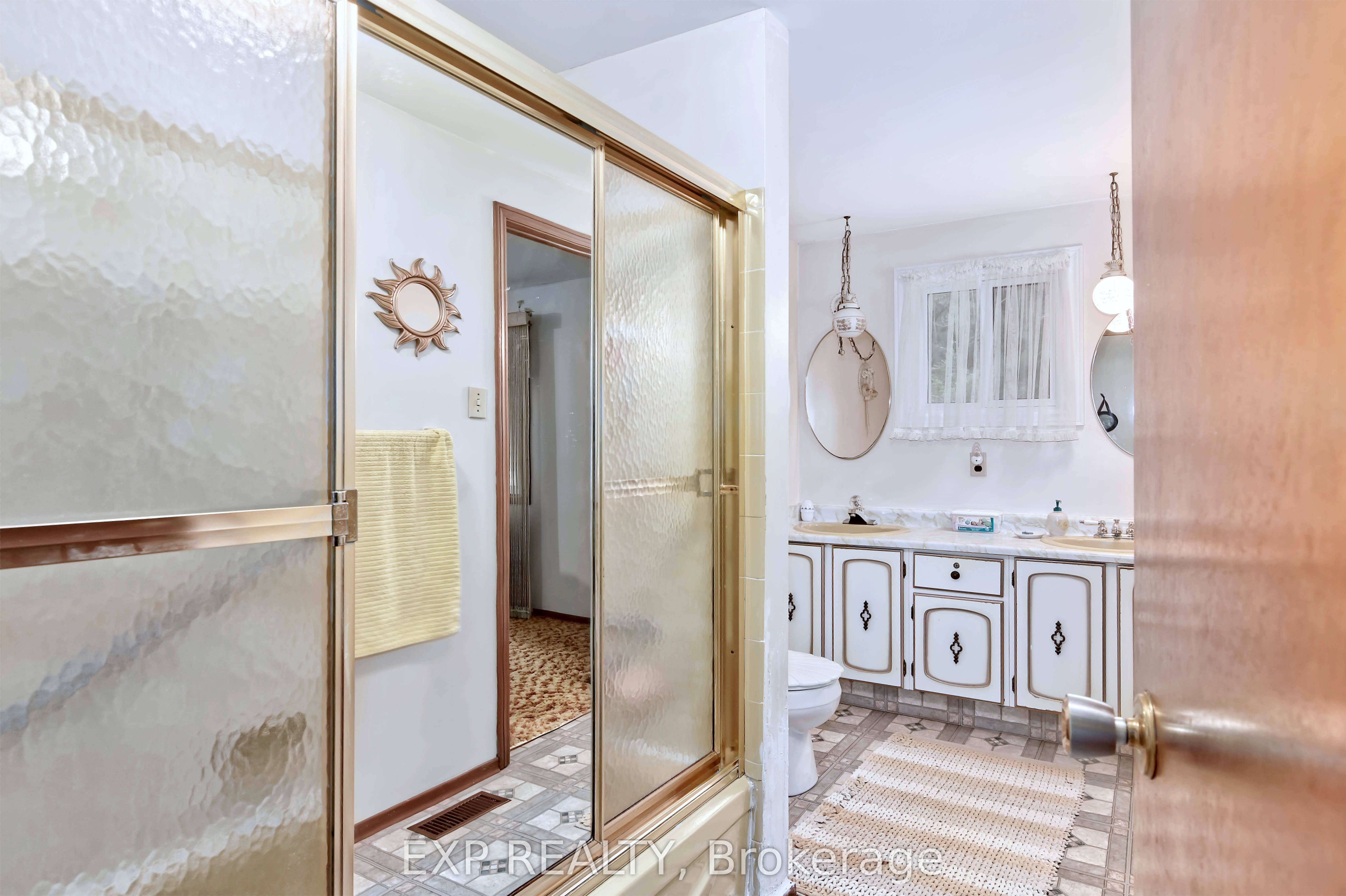 9995 Port Franks Estates Drive Property Photo 24