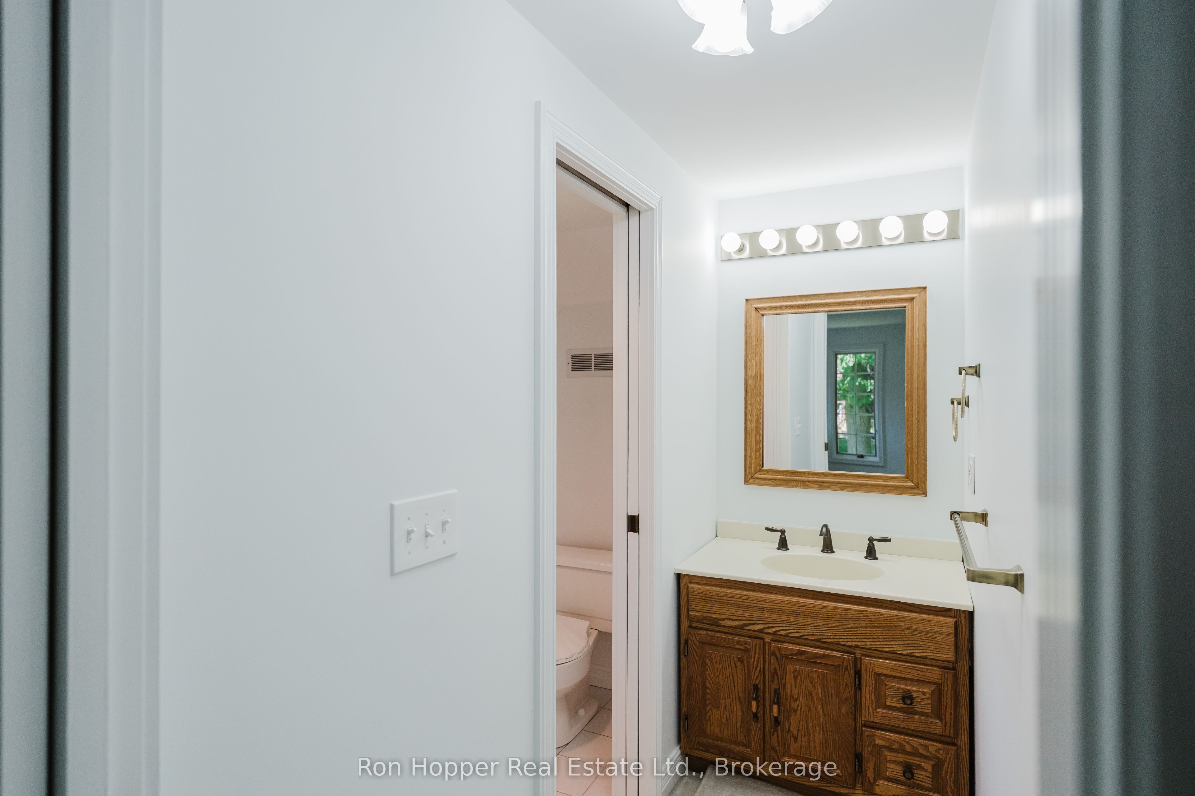 345 6th Avenue E Property Photo 14