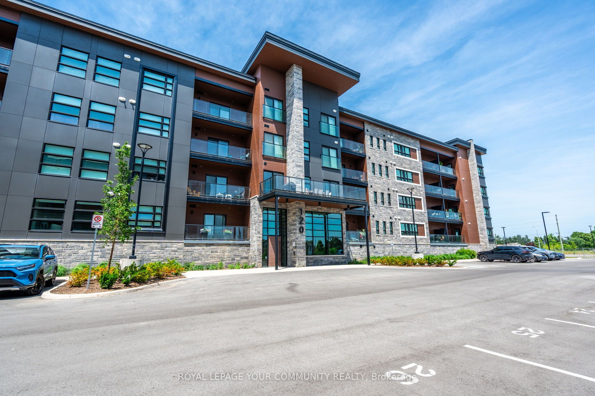 120 Summersides Boulevard 103 Property Photo 1