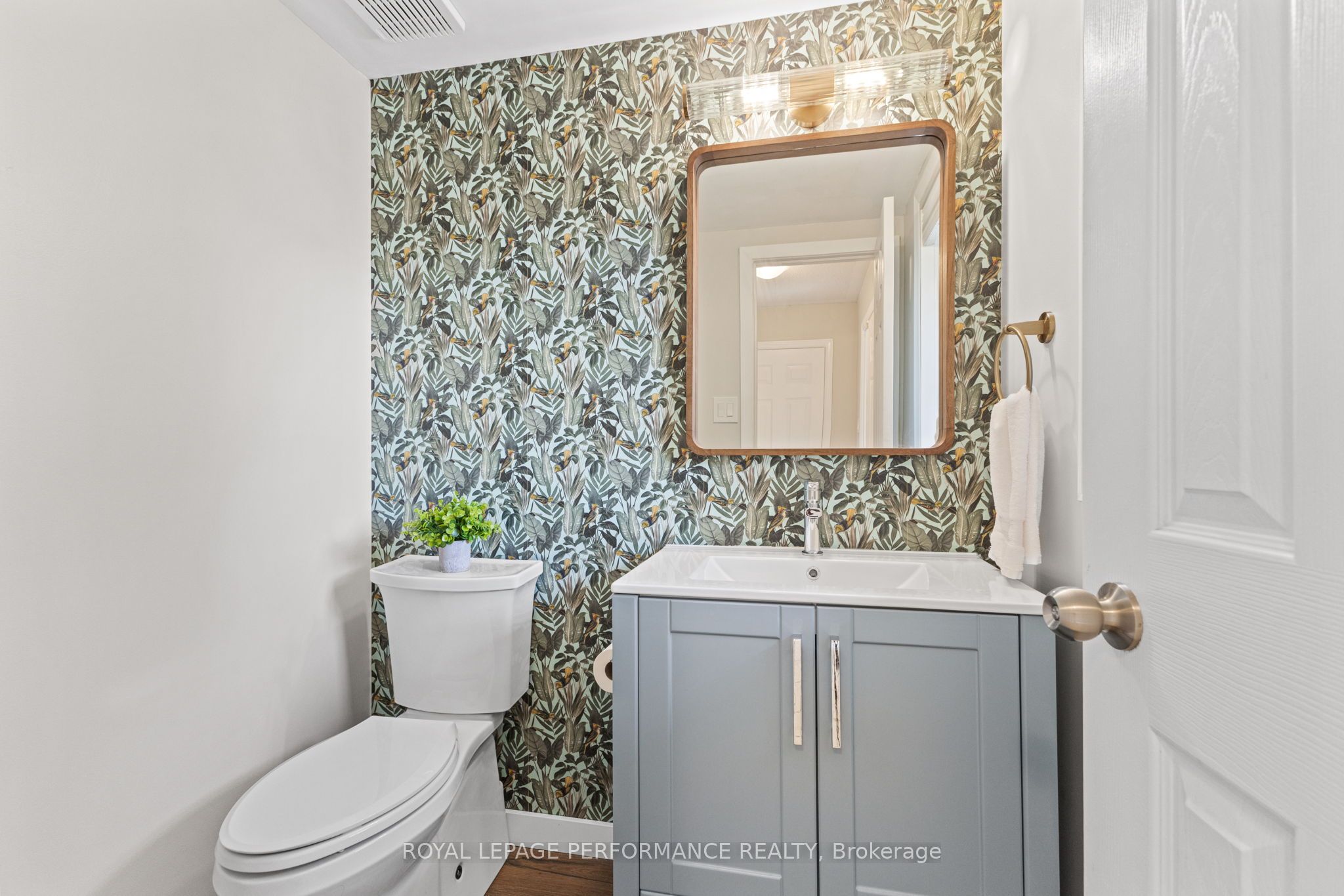 16 Sutcliffe Terrace Property Photo 6