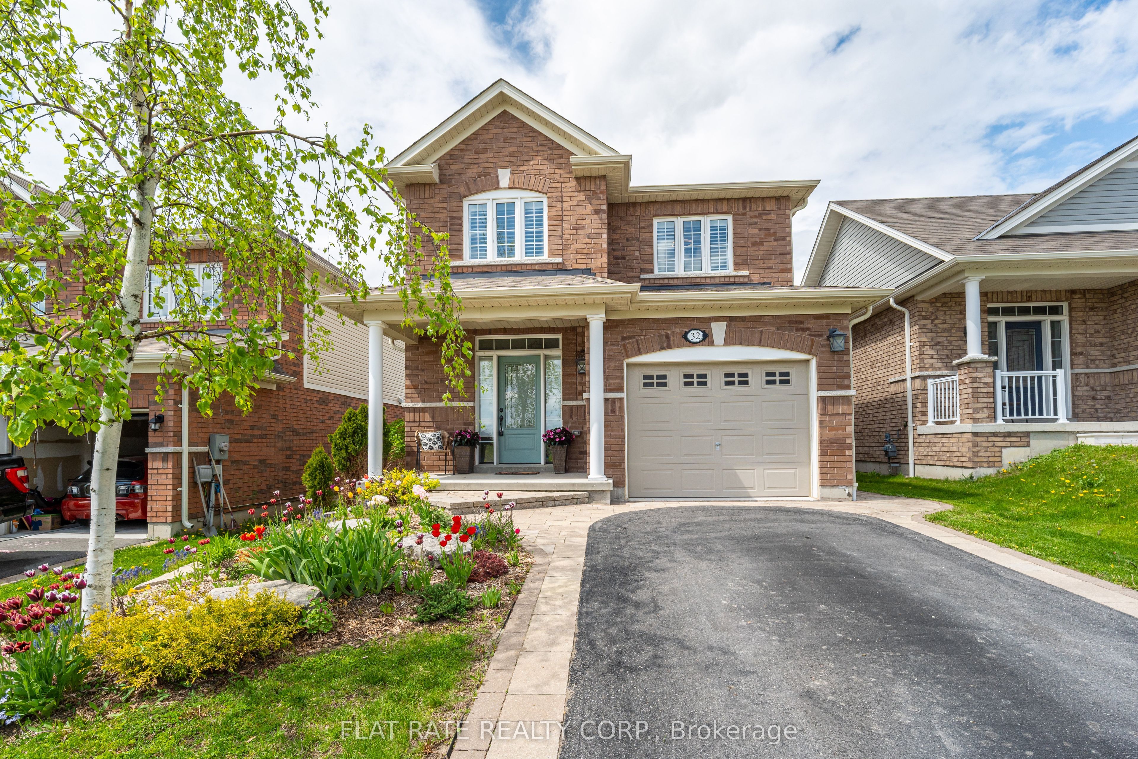 32 Paul Rexe Boulevard Property Photo 3