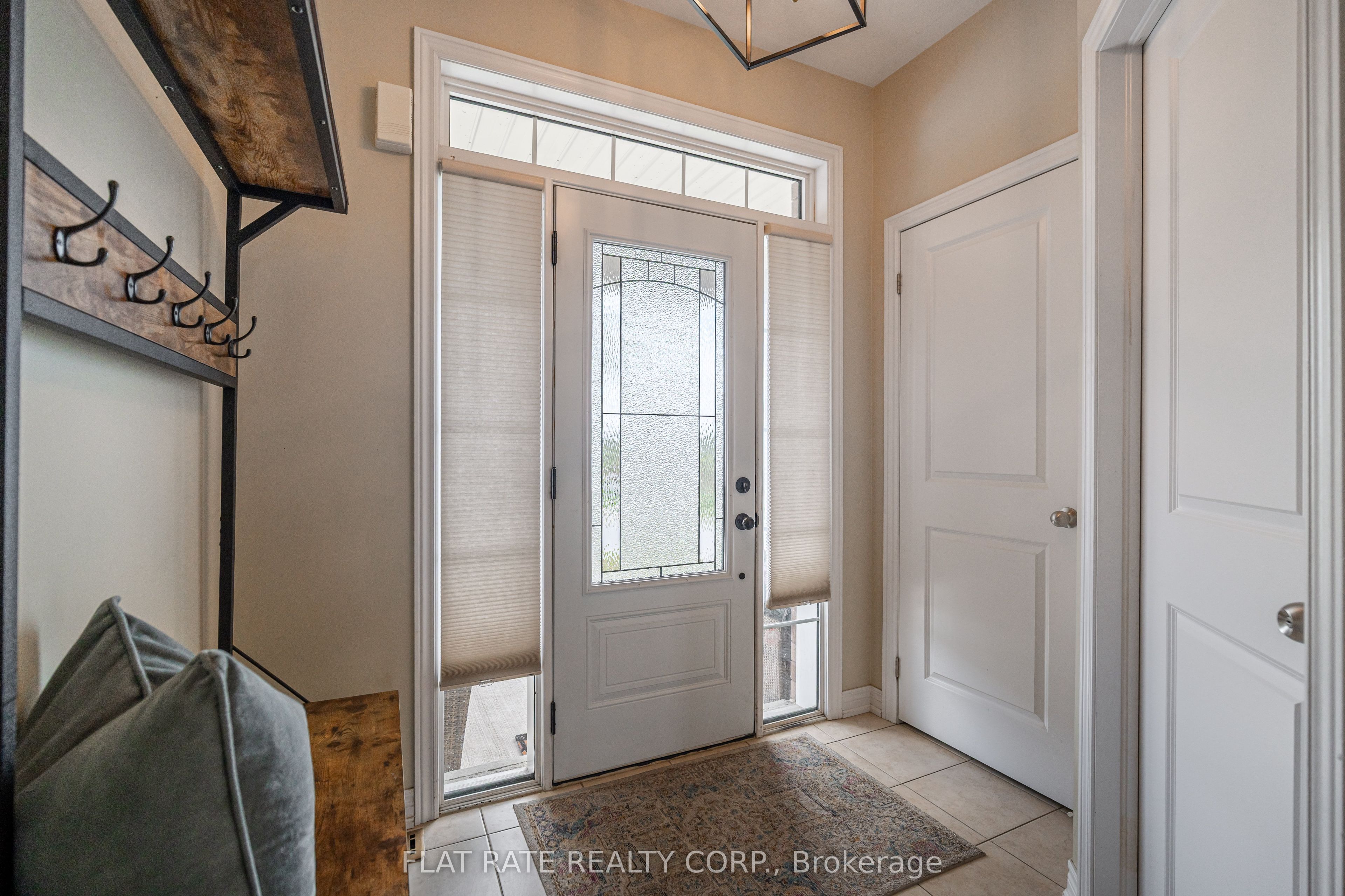 32 Paul Rexe Boulevard Property Photo 5