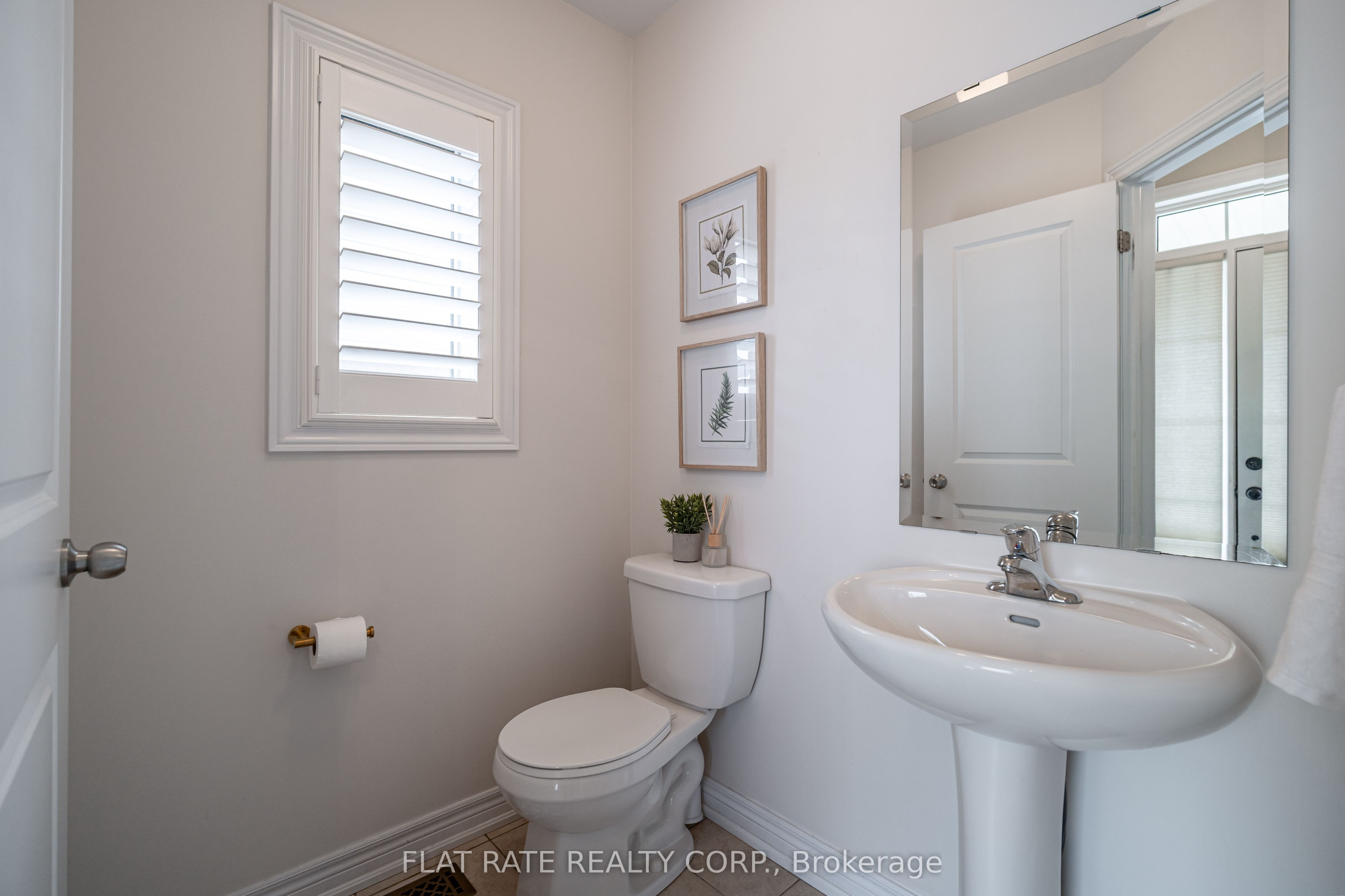 32 Paul Rexe Boulevard Property Photo 7