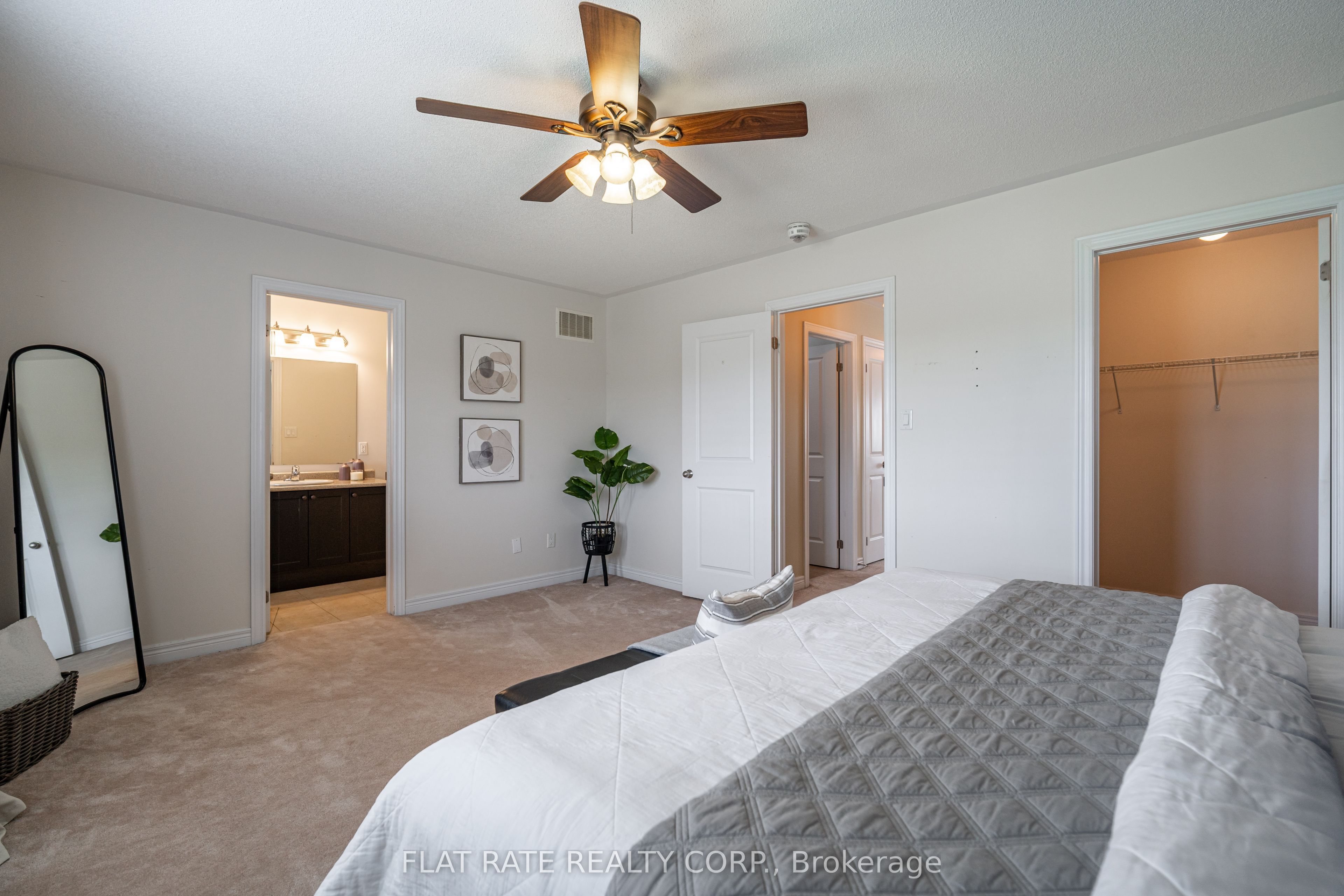 32 Paul Rexe Boulevard Property Photo 18