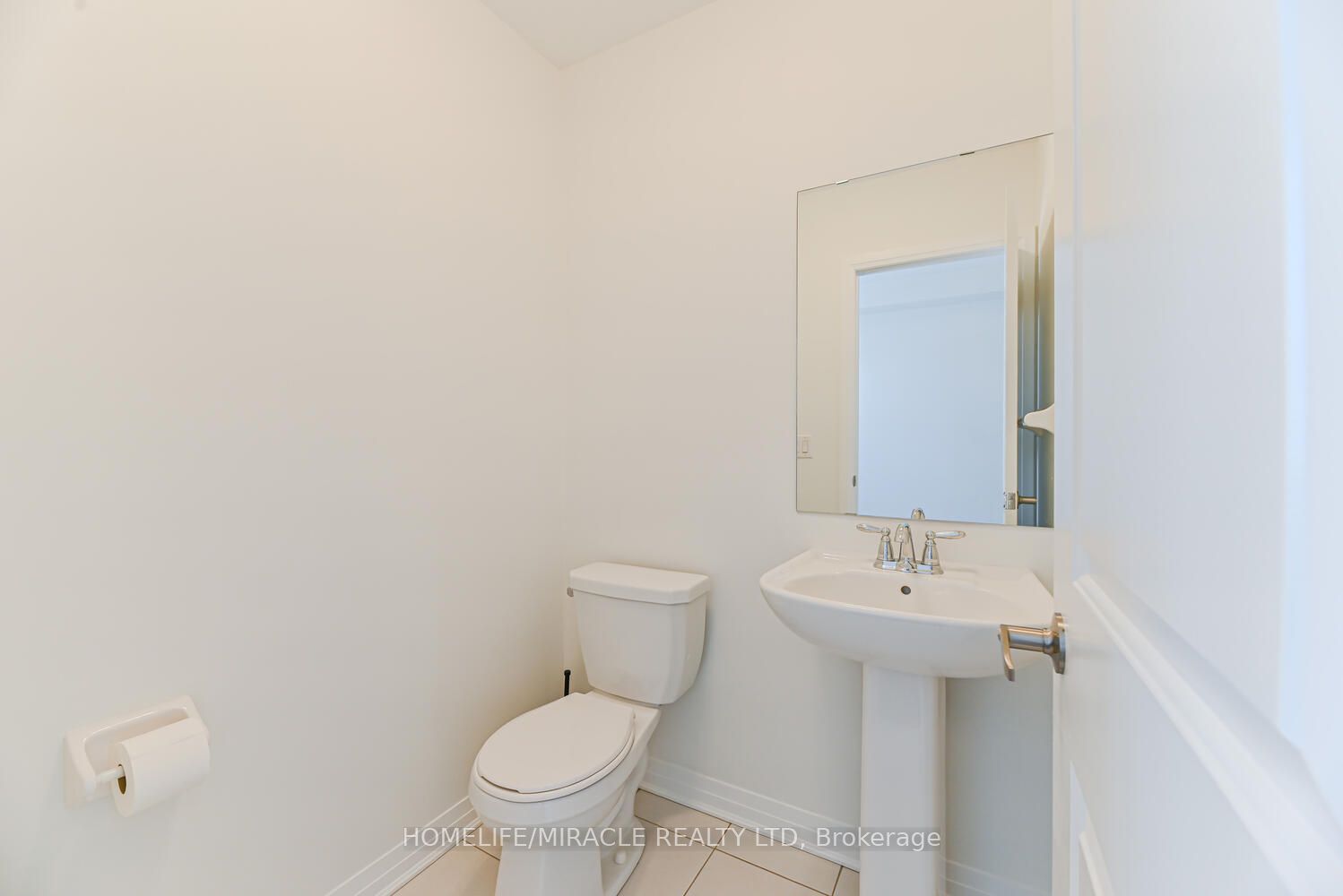 4047 Maitland Street Property Photo 19