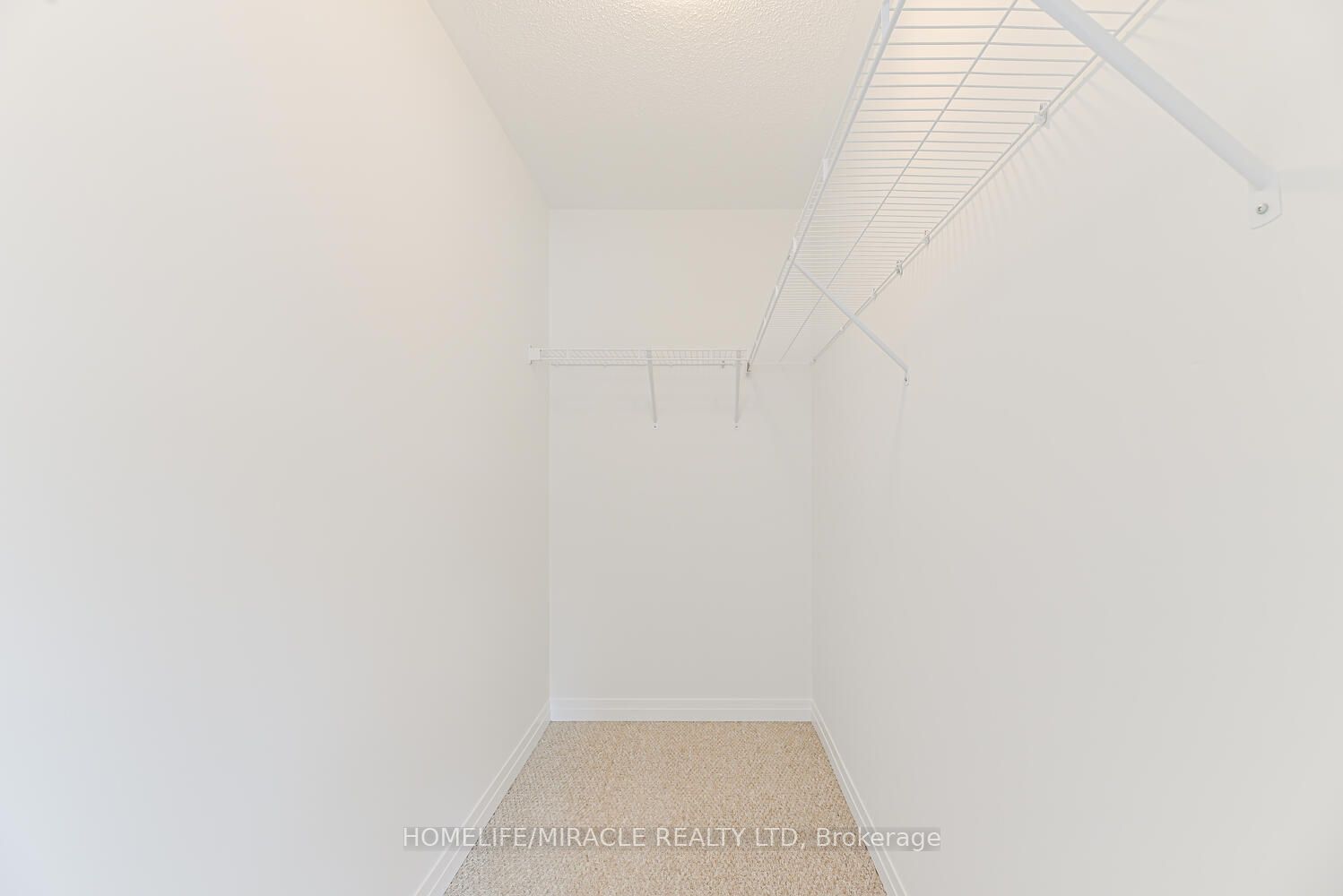 4047 Maitland Street Property Photo 33