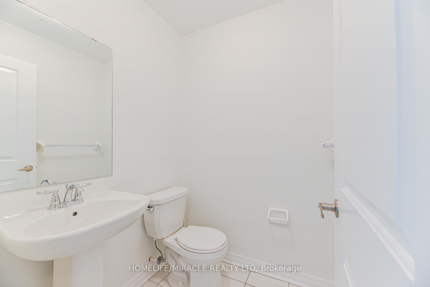 4047 Maitland Street Property Photo 41