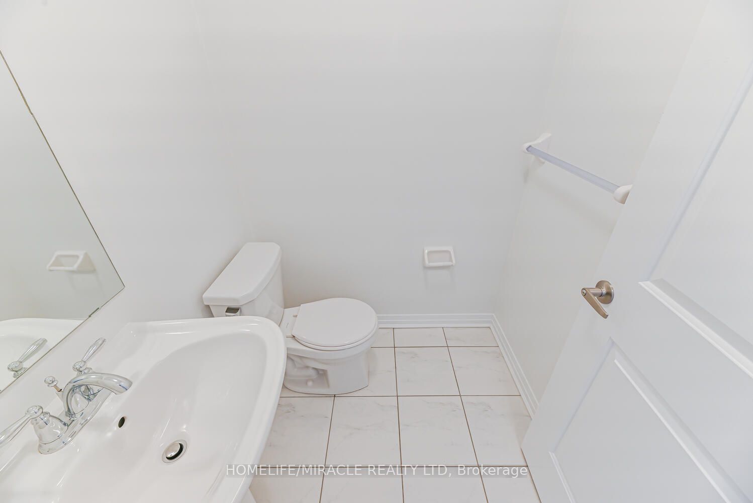 4047 Maitland Street Property Photo 42