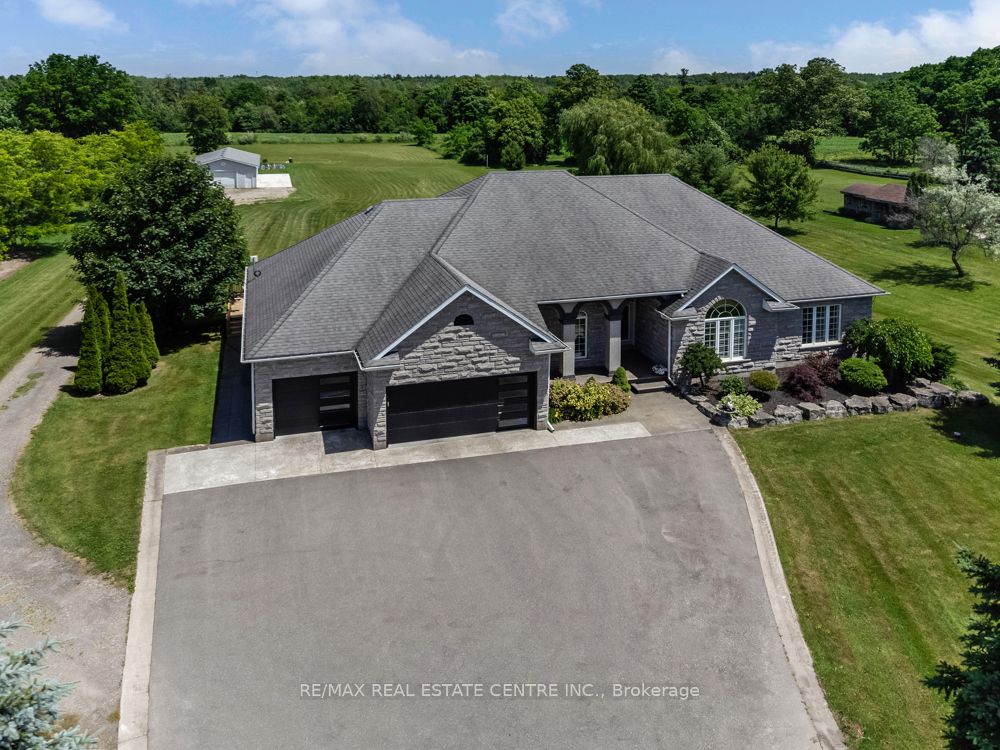 1753 Shellard Road Property Photo 13