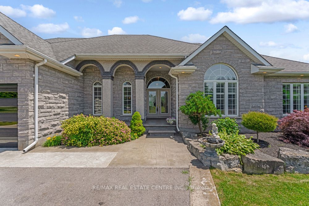 1753 Shellard Road Property Photo 14