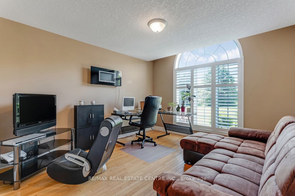 1753 Shellard Road Property Photo 26