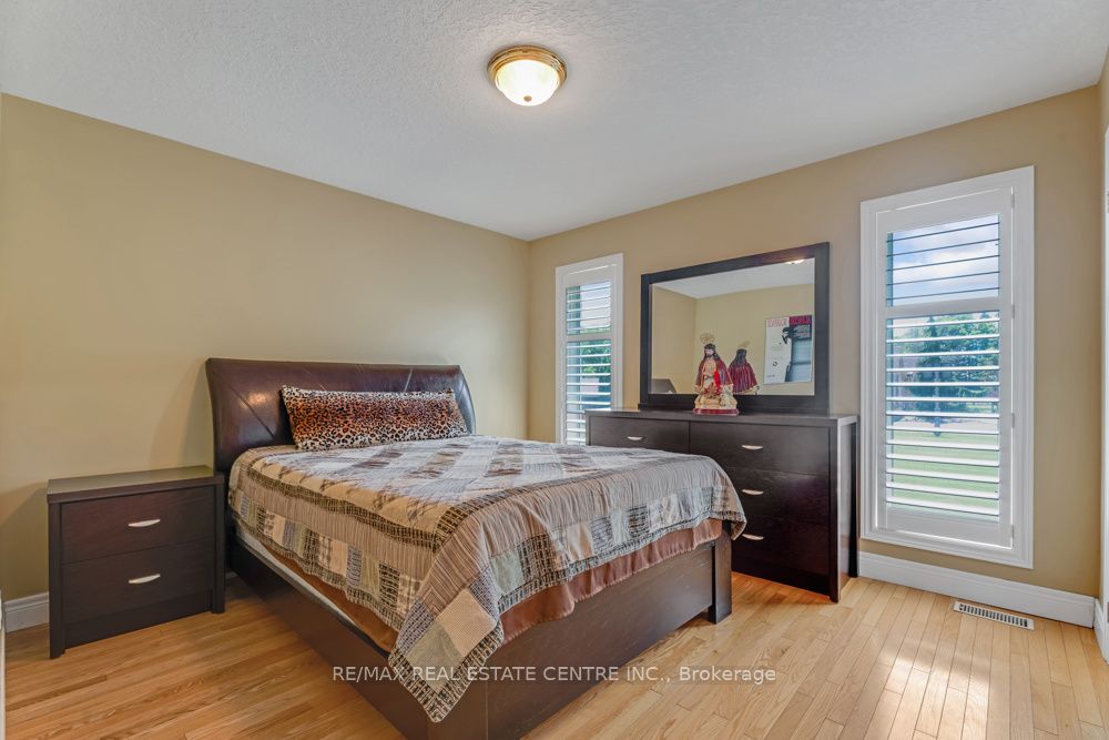 1753 Shellard Road Property Photo 30