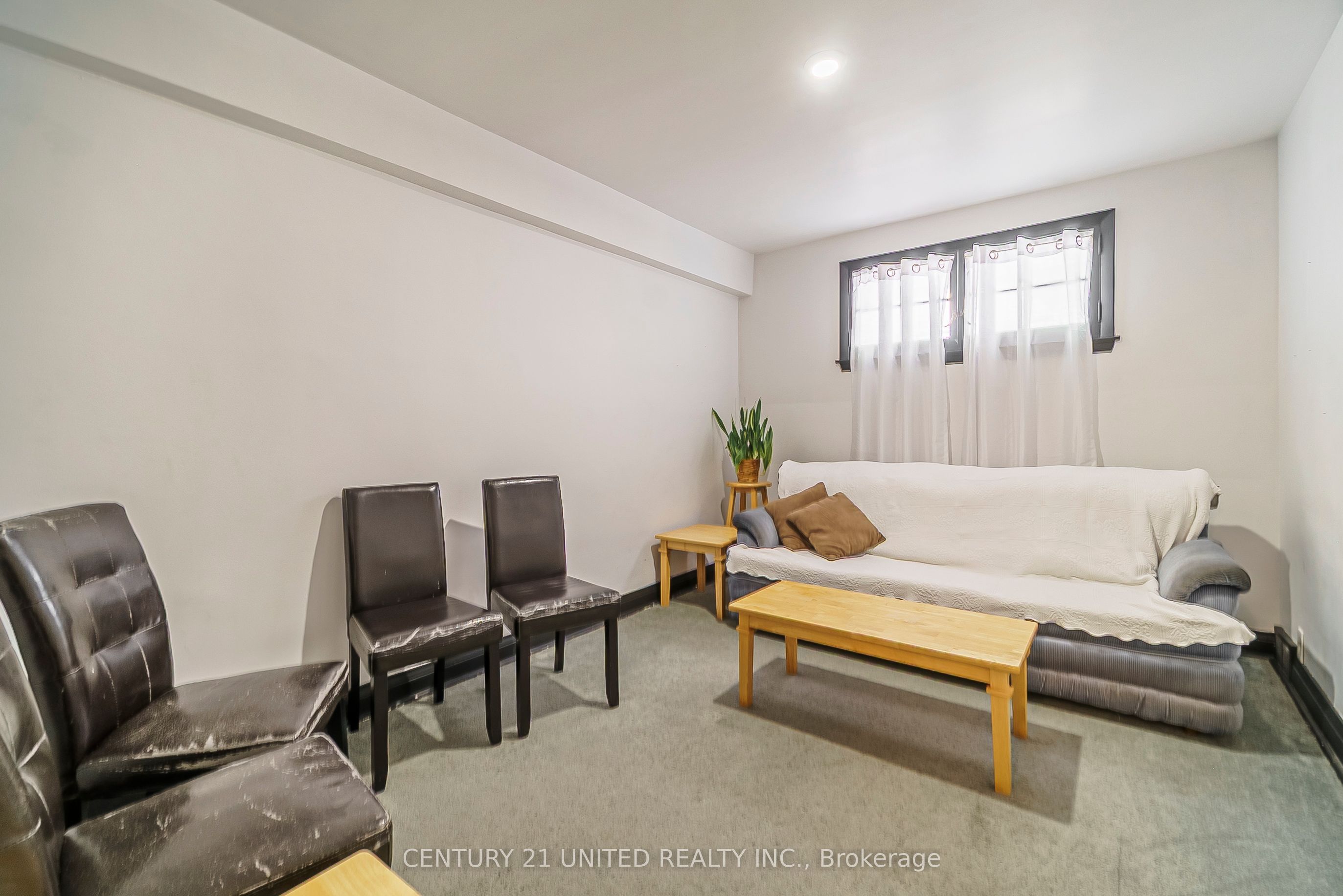44 Moorecraig Road Property Photo 23