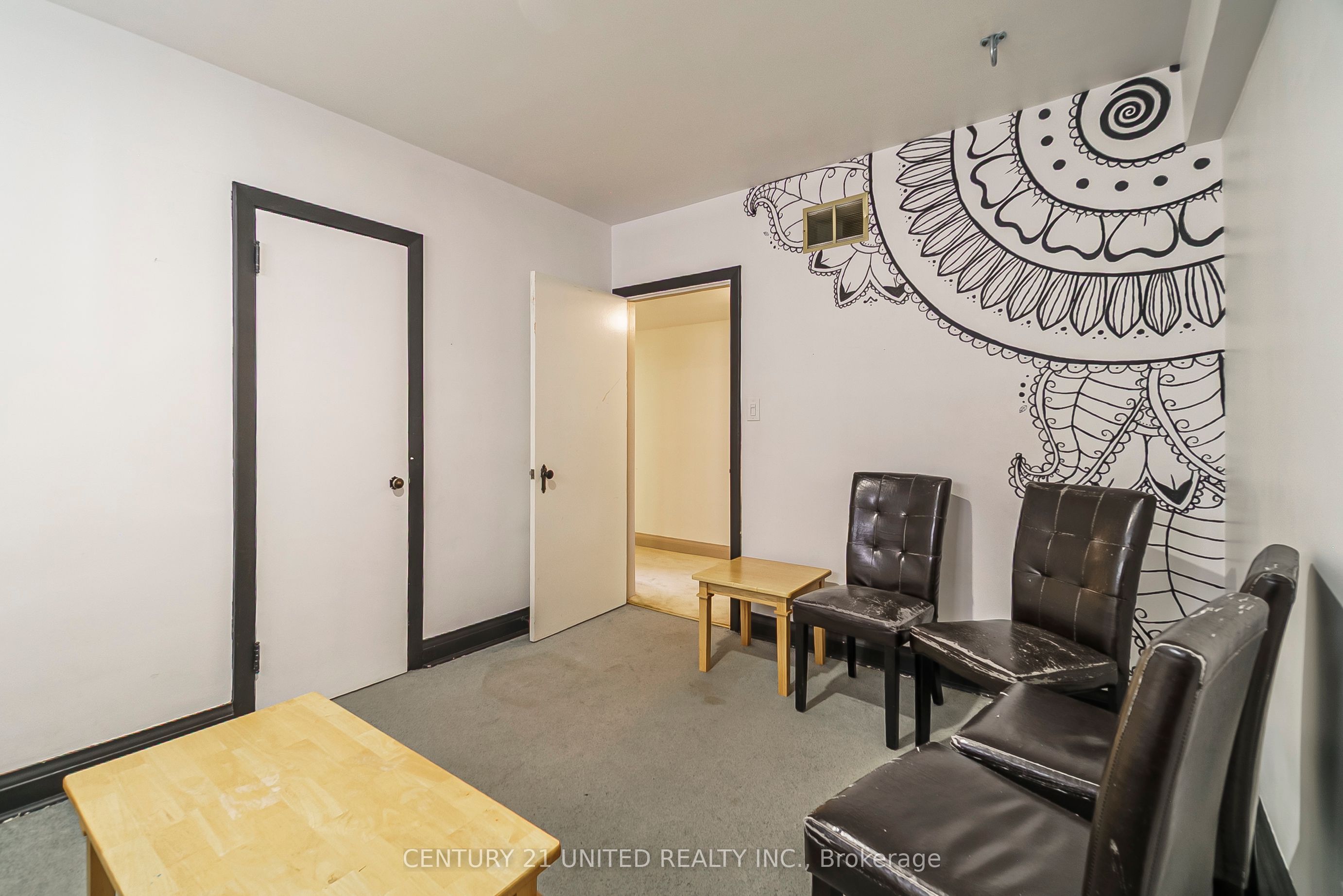 44 Moorecraig Road Property Photo 24