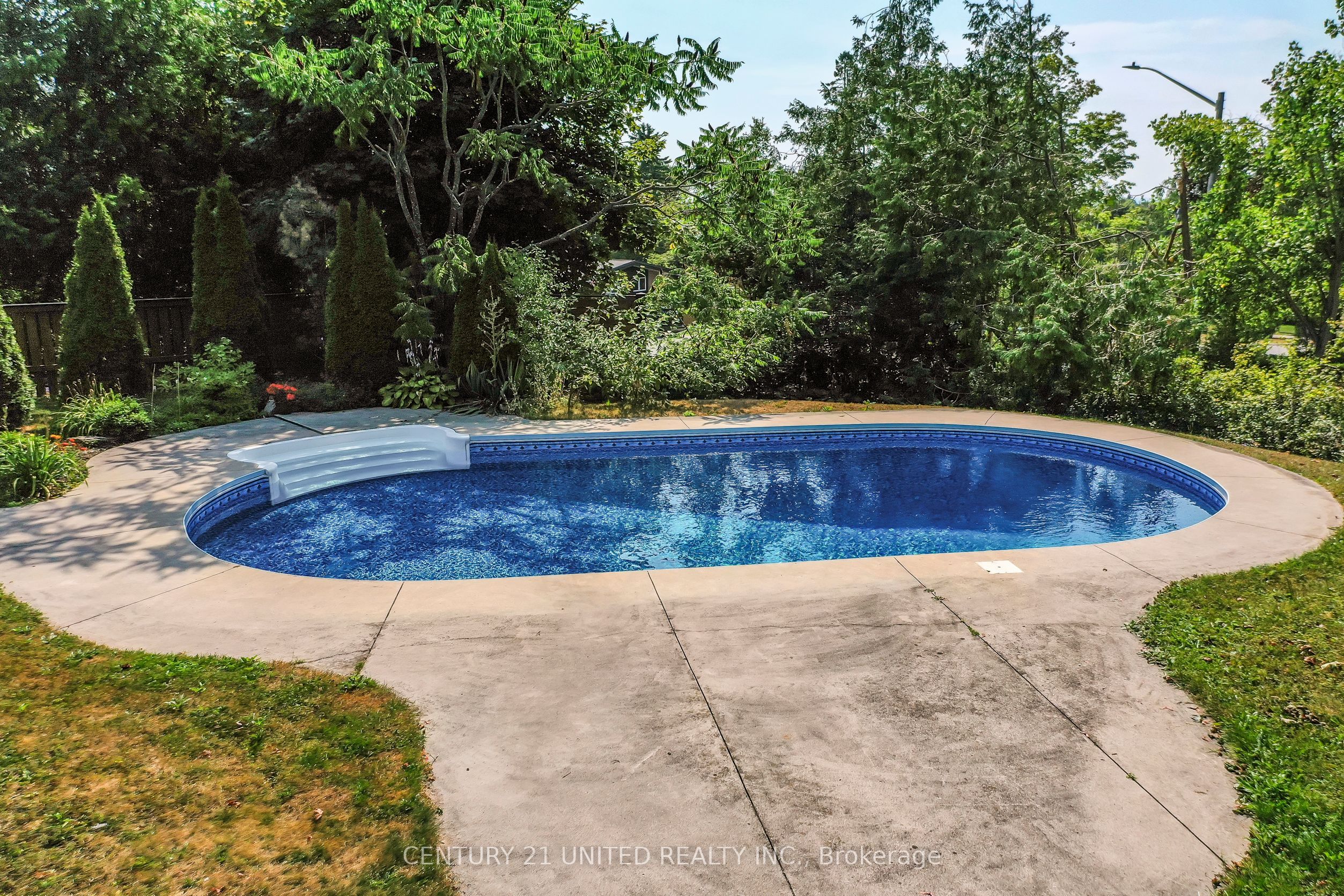 44 Moorecraig Road Property Photo 31