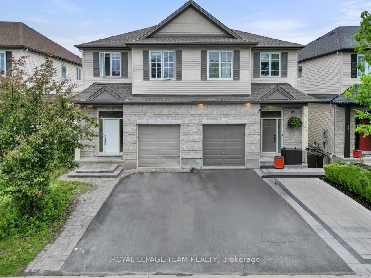275 Broxburn Crescent Property Photo 1