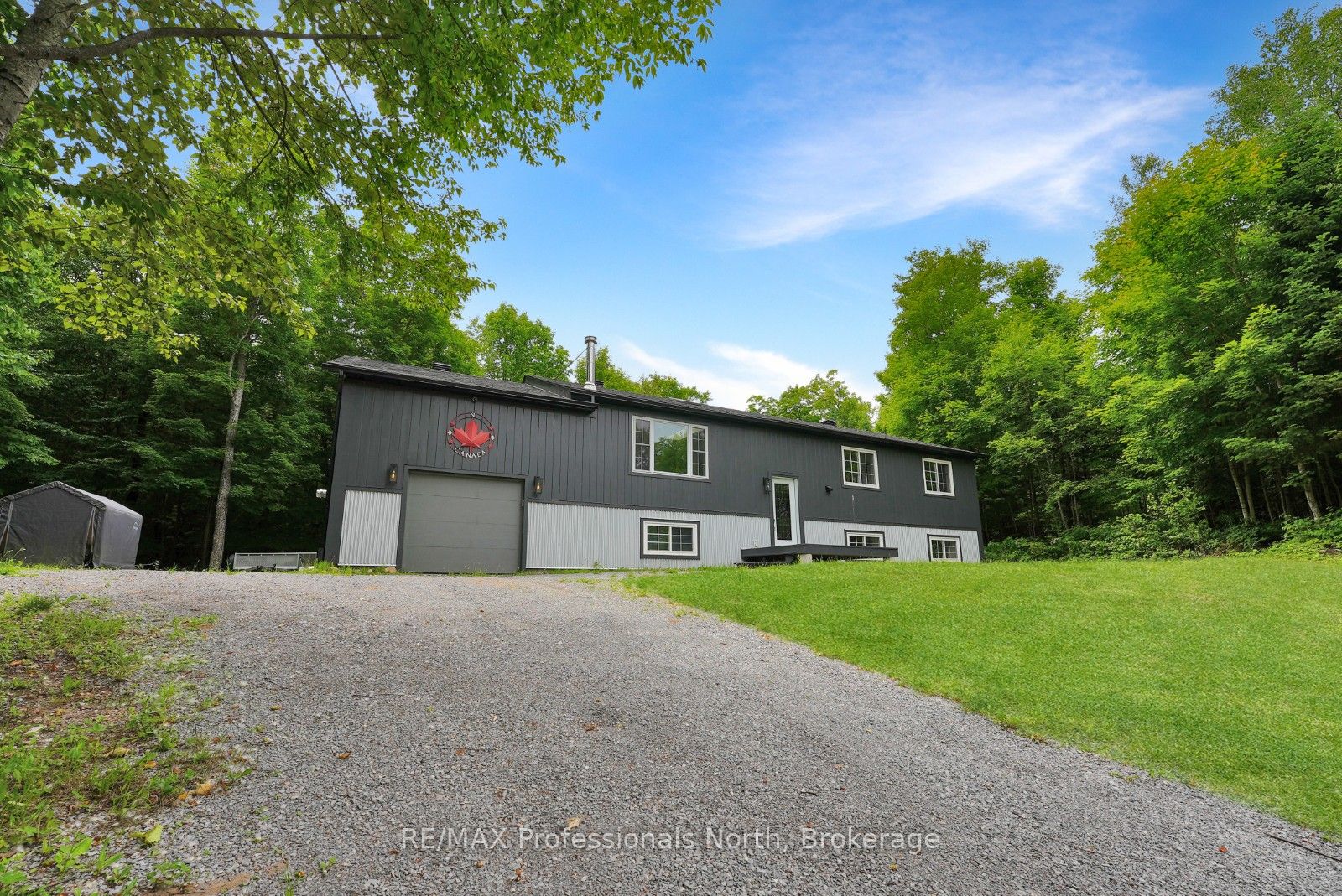 1043 Broadleaf Road Property Photo 1