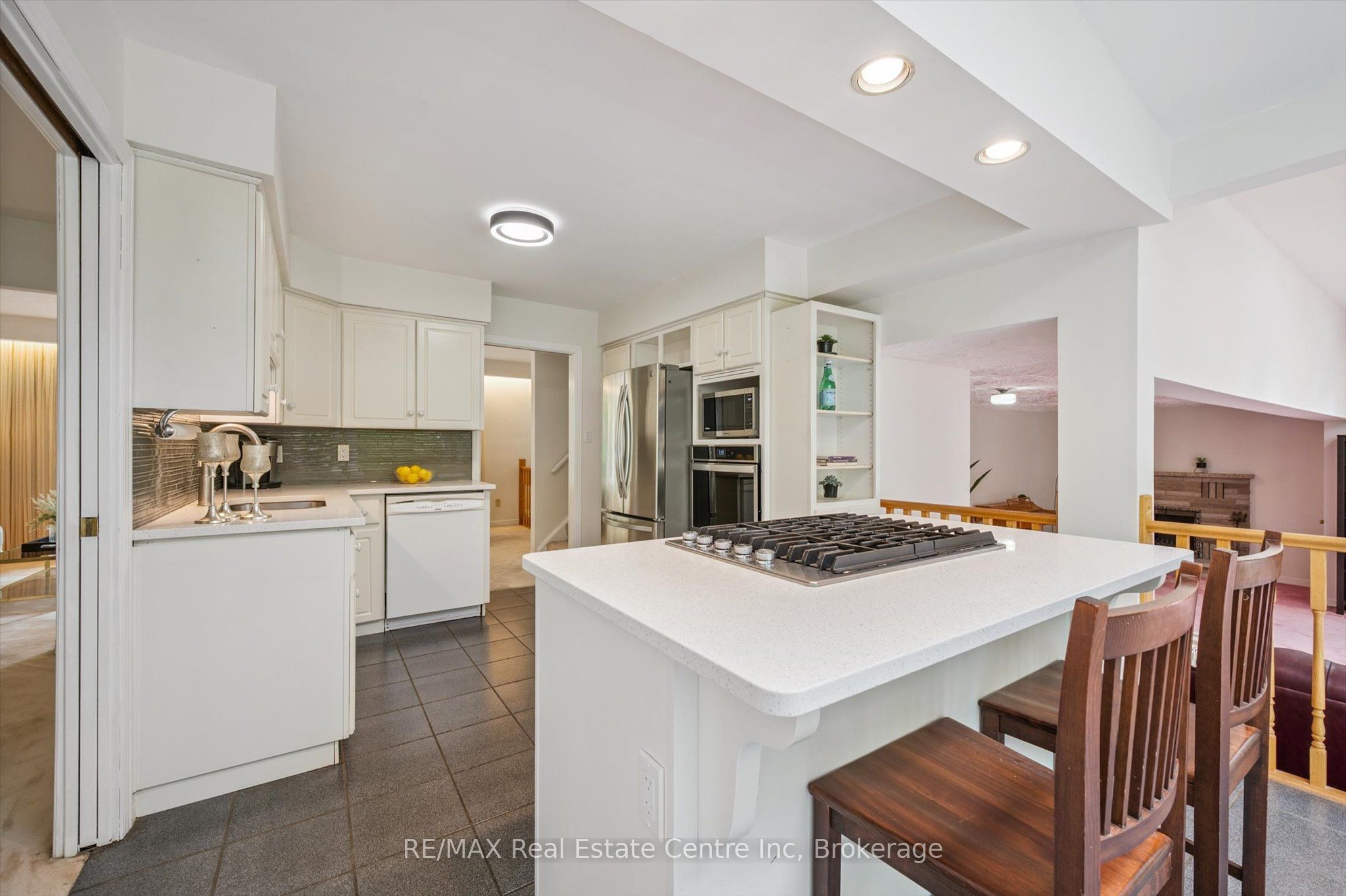 101 Harvard Road Property Photo 8