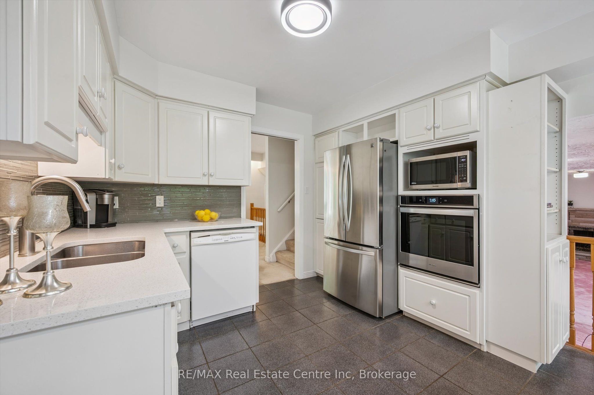 101 Harvard Road Property Photo 10