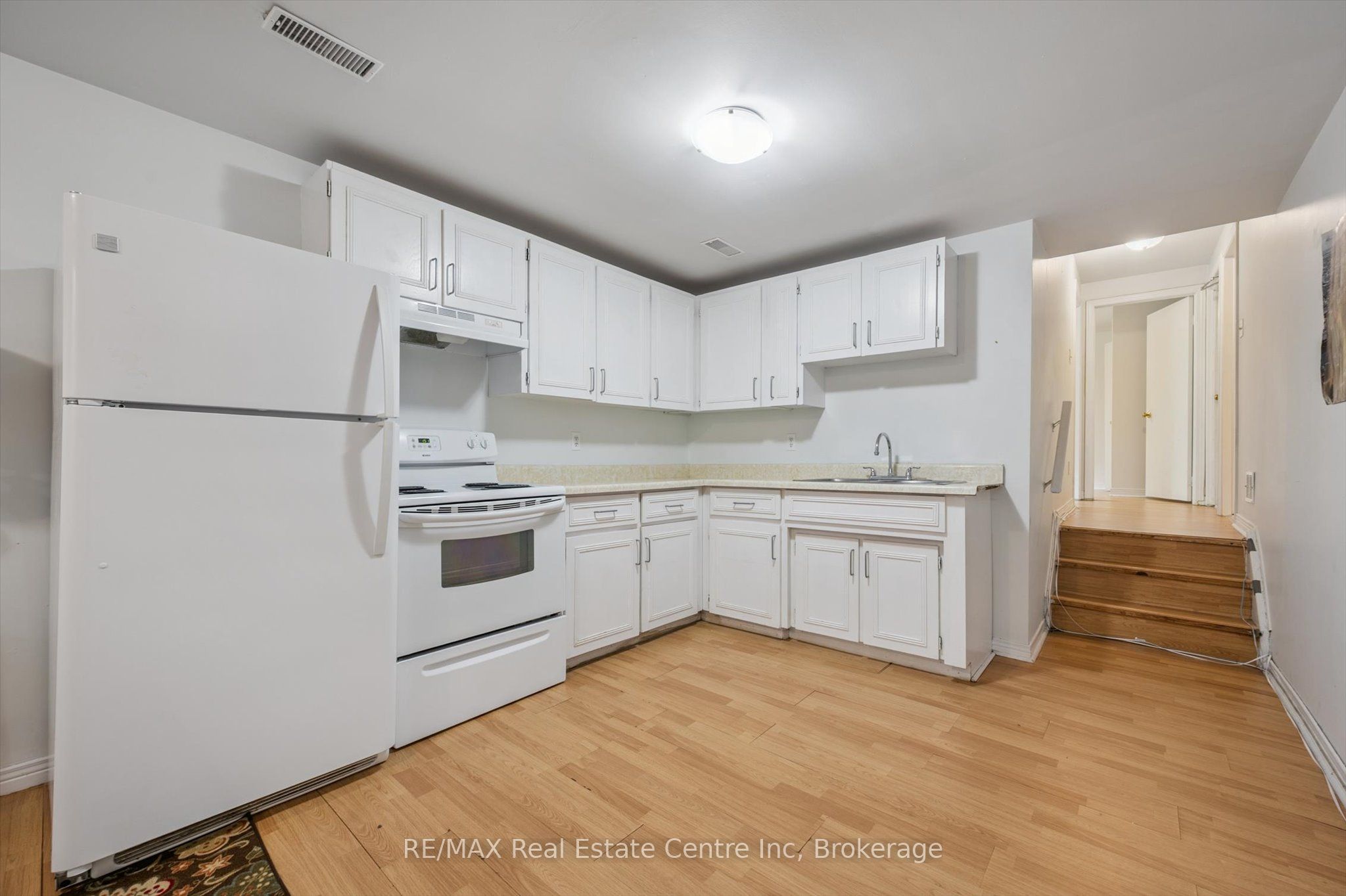 101 Harvard Road Property Photo 26