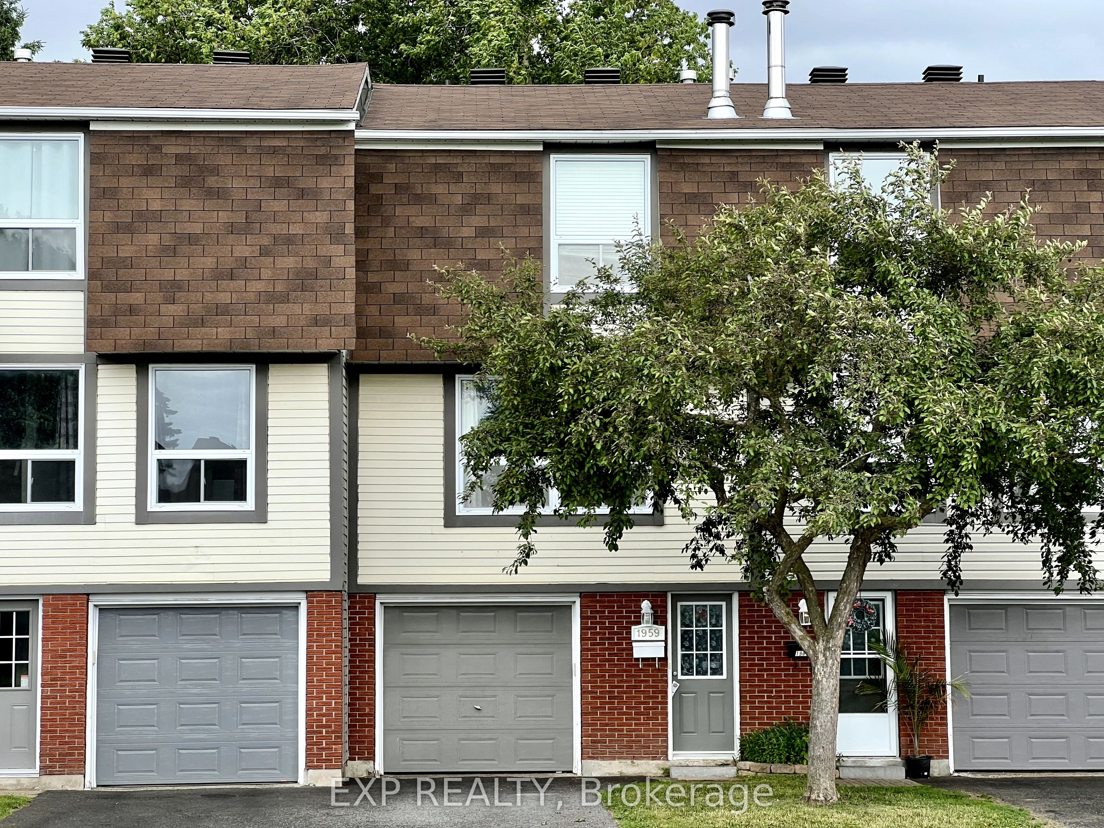 1959 Greenway Park Lane