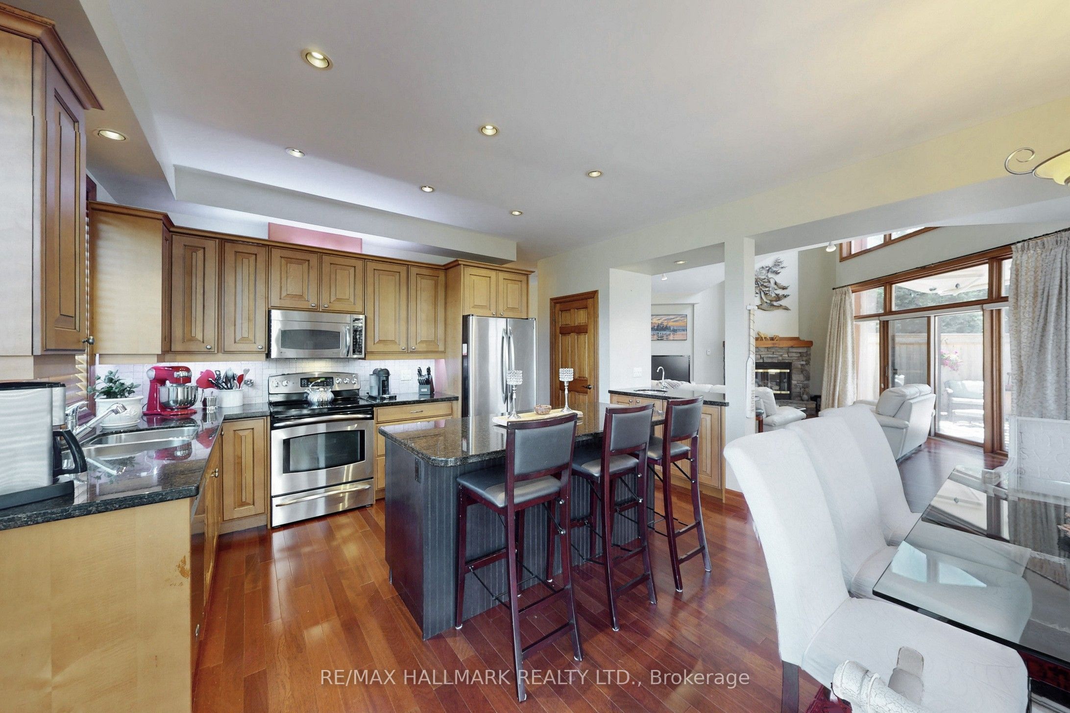 228 Blueski George Crescent 2 Property Photo 8
