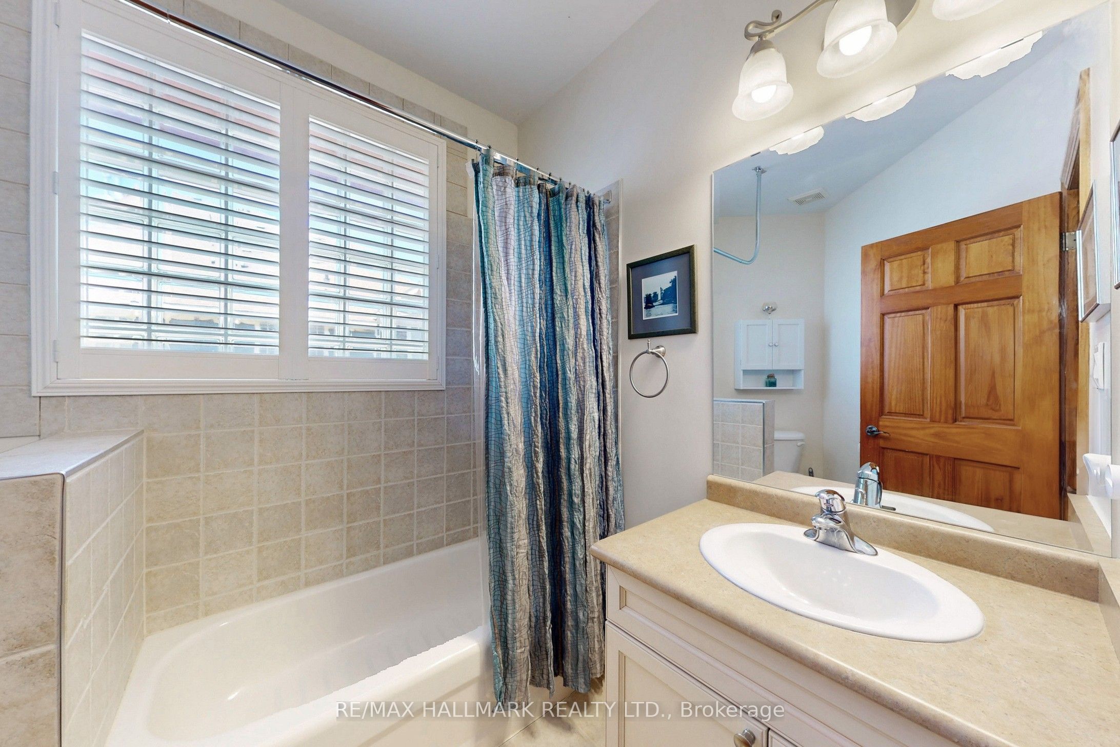 228 Blueski George Crescent 2 Property Photo 30