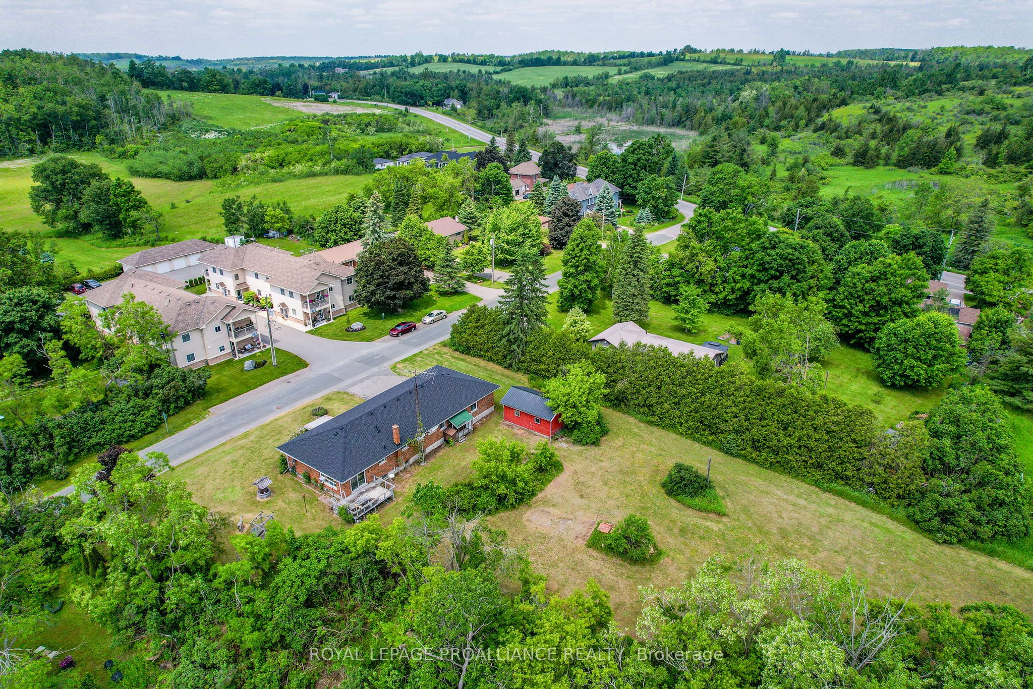 42 Elizabeth Street Property Photo 37