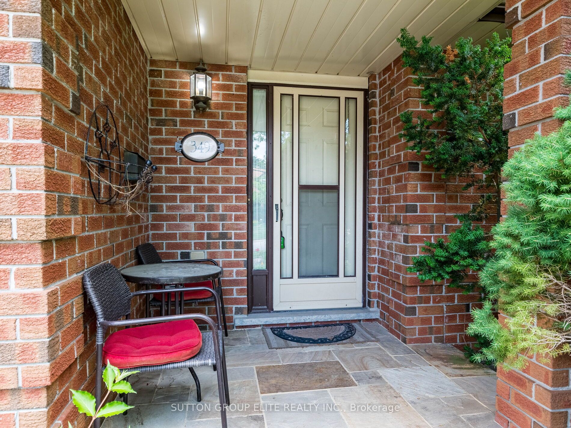 349 Ironwood Road Property Photo 3